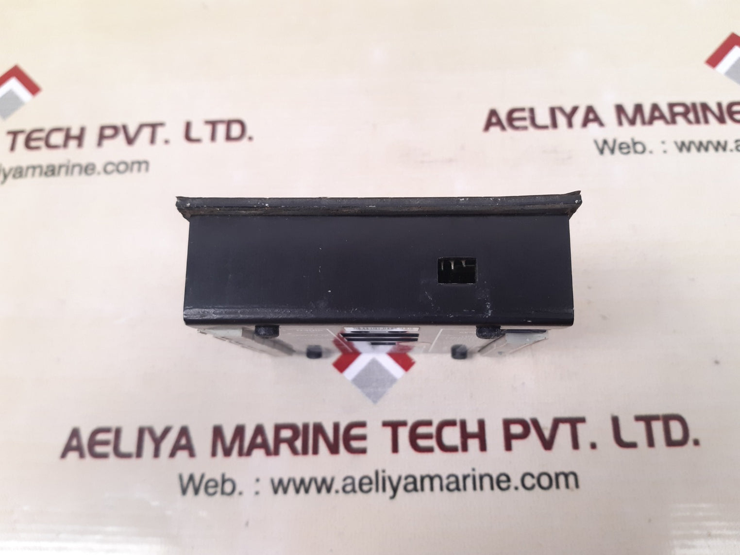 Selco m4200.0010 alarm monitor 8-60v