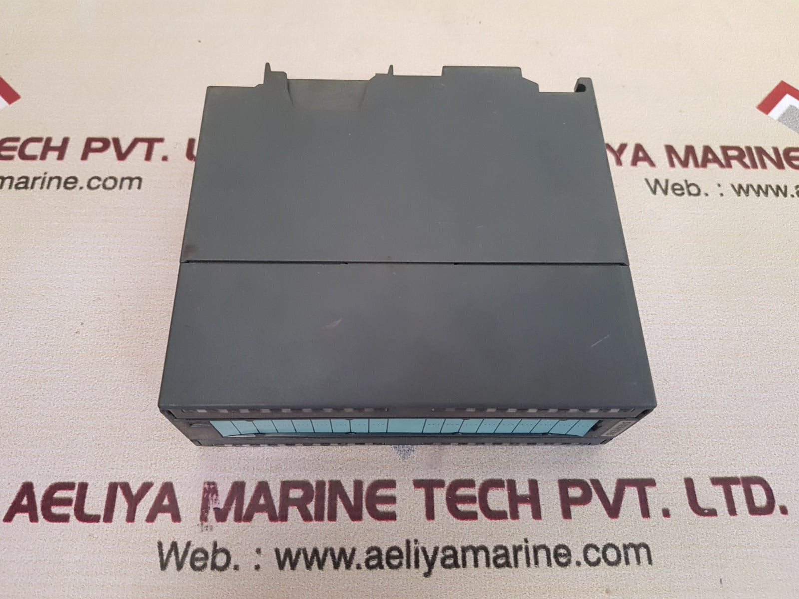 Siemens 6Es7 322-1Bl00-0Aa0 Digital Output Module