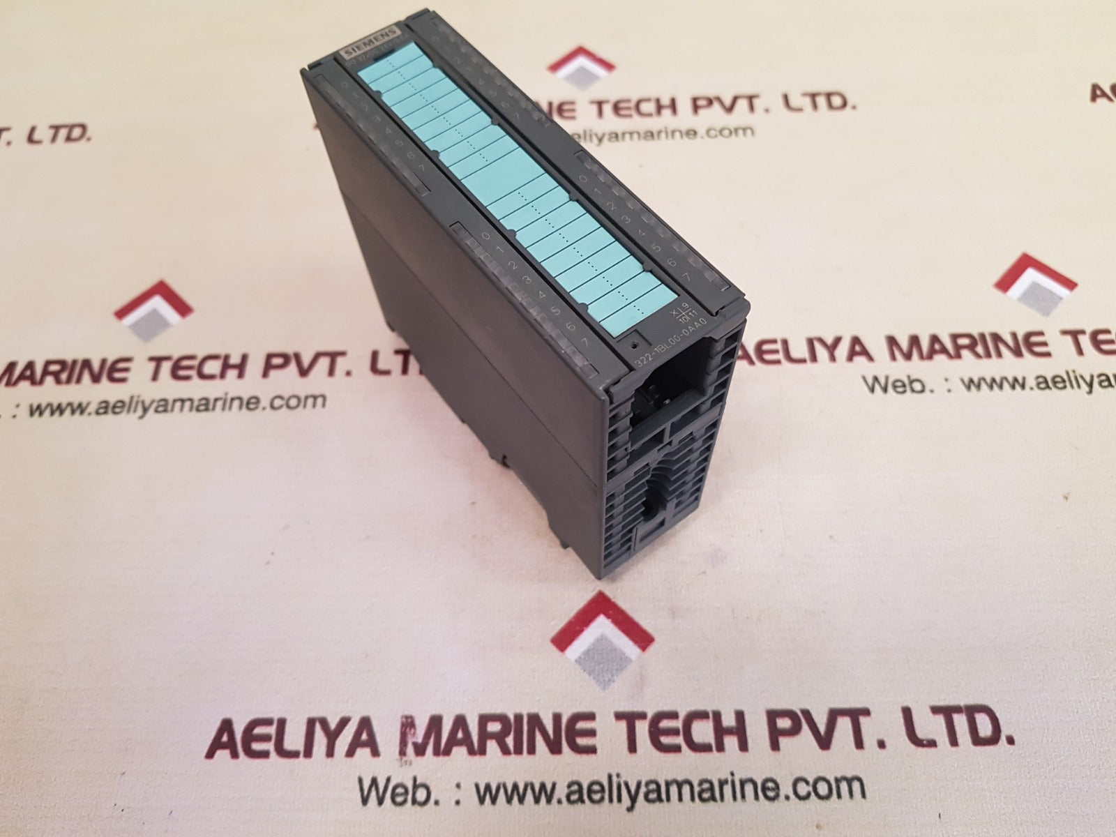 Siemens 6Es7 322-1Bl00-0Aa0 Digital Output Module