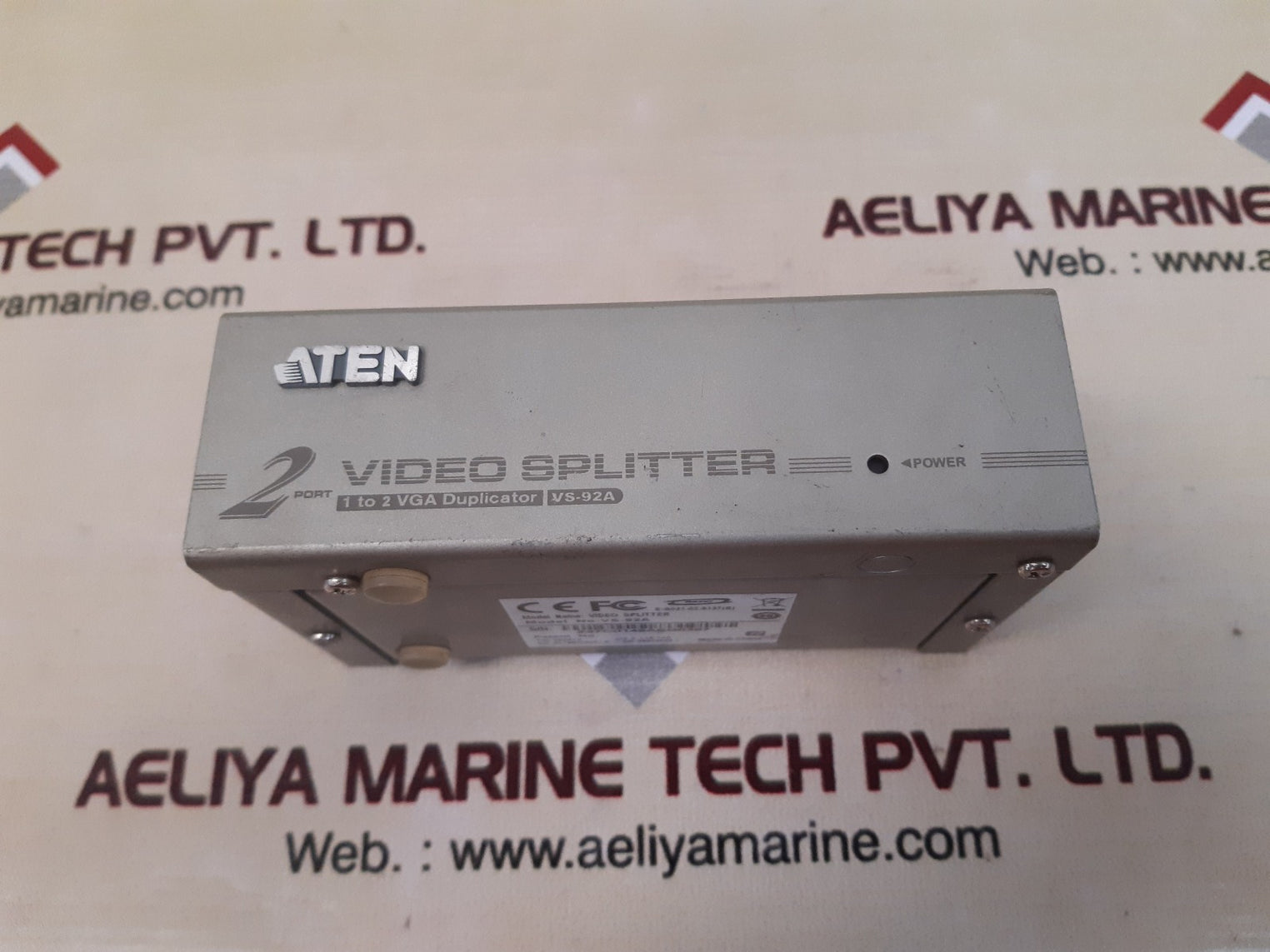 Aten vs-92a 2 port video splitter