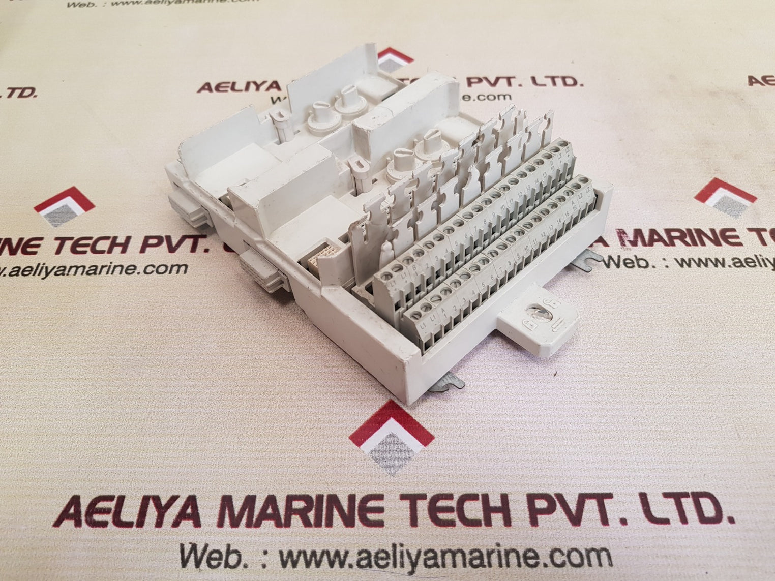 Abb tu845 termination unit 3bse021447r1 