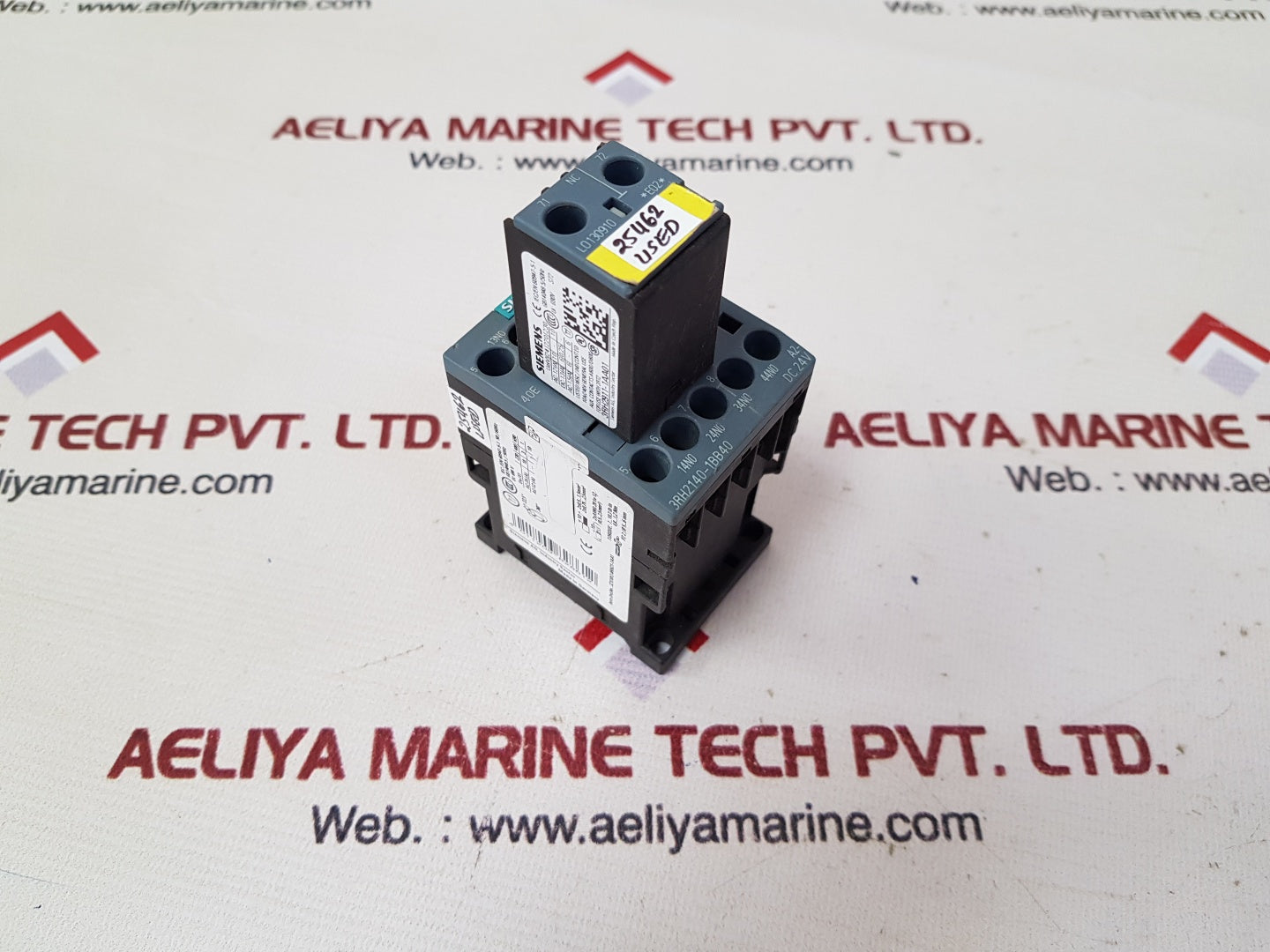 Siemens 3rh2911-1aa01 auxiliary switch with 3rh2140-1bb40 contactor 