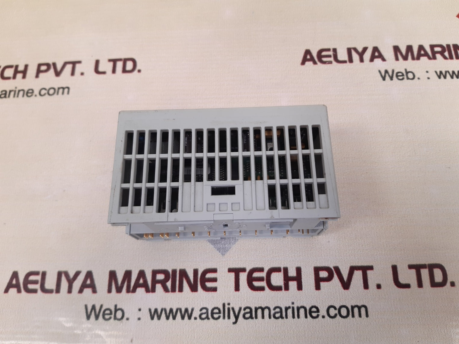 Allen-bradley 1794-ie4x0e2 i/o module ser.b