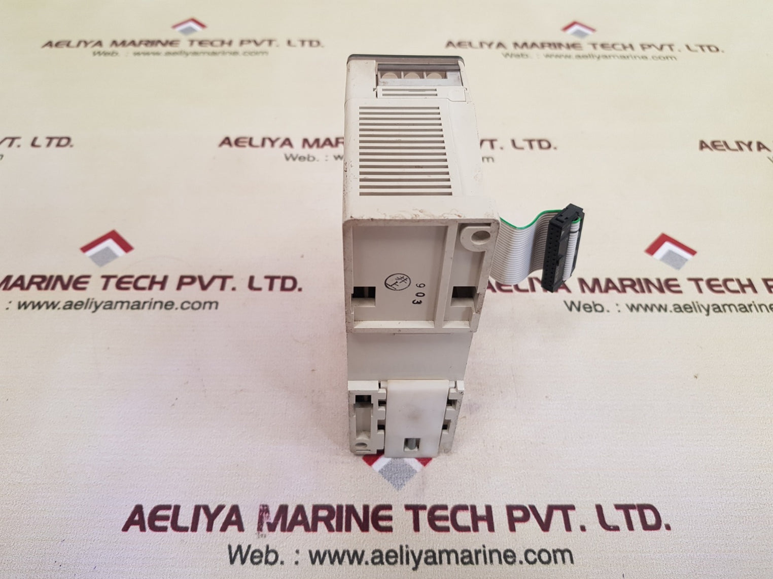 Mitsubishi Fx-8Eyr-es/Ul Programmable Controller Unit 120/240Vac