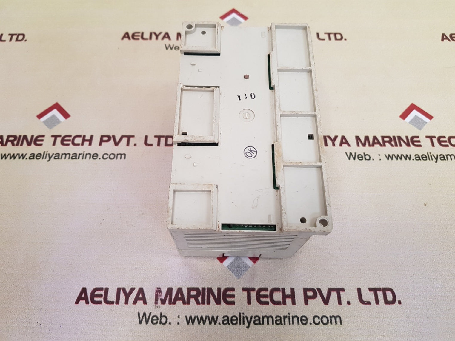 Mitsubishi Fx2N-32Mt-ess/Ul Programmable Controller Module 100-240Vac 50/60Hz