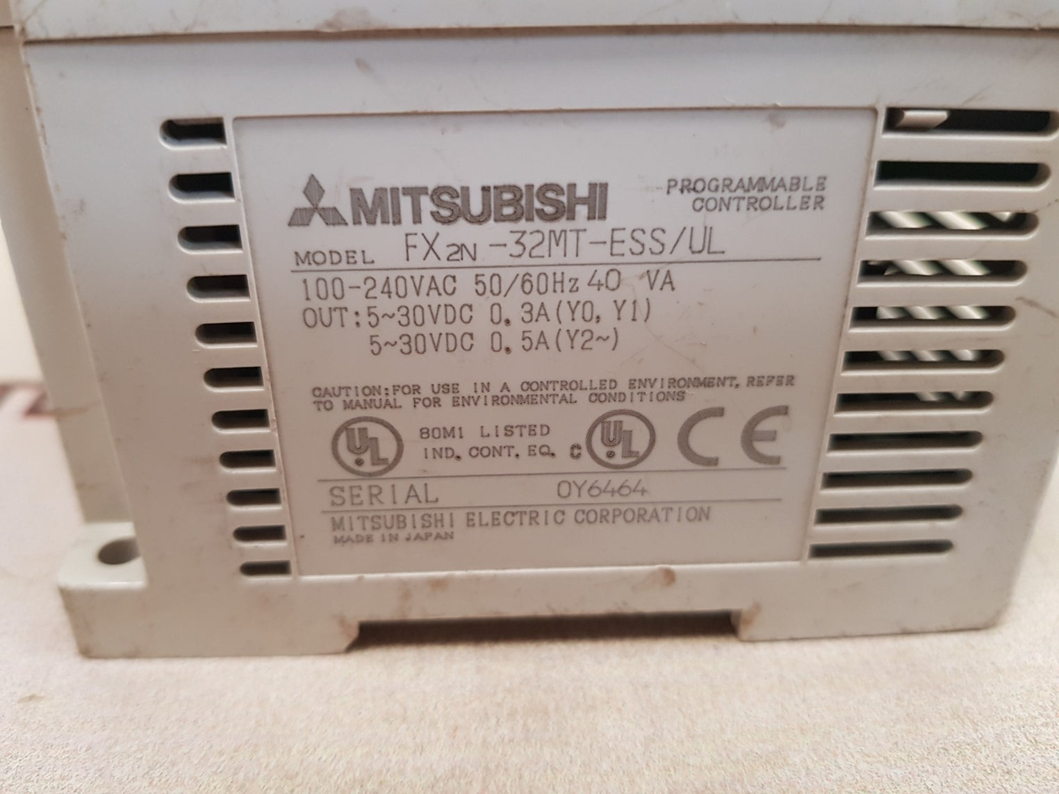 Mitsubishi Fx2N-32Mt-ess/Ul Programmable Controller Module 100-240Vac 50/60Hz