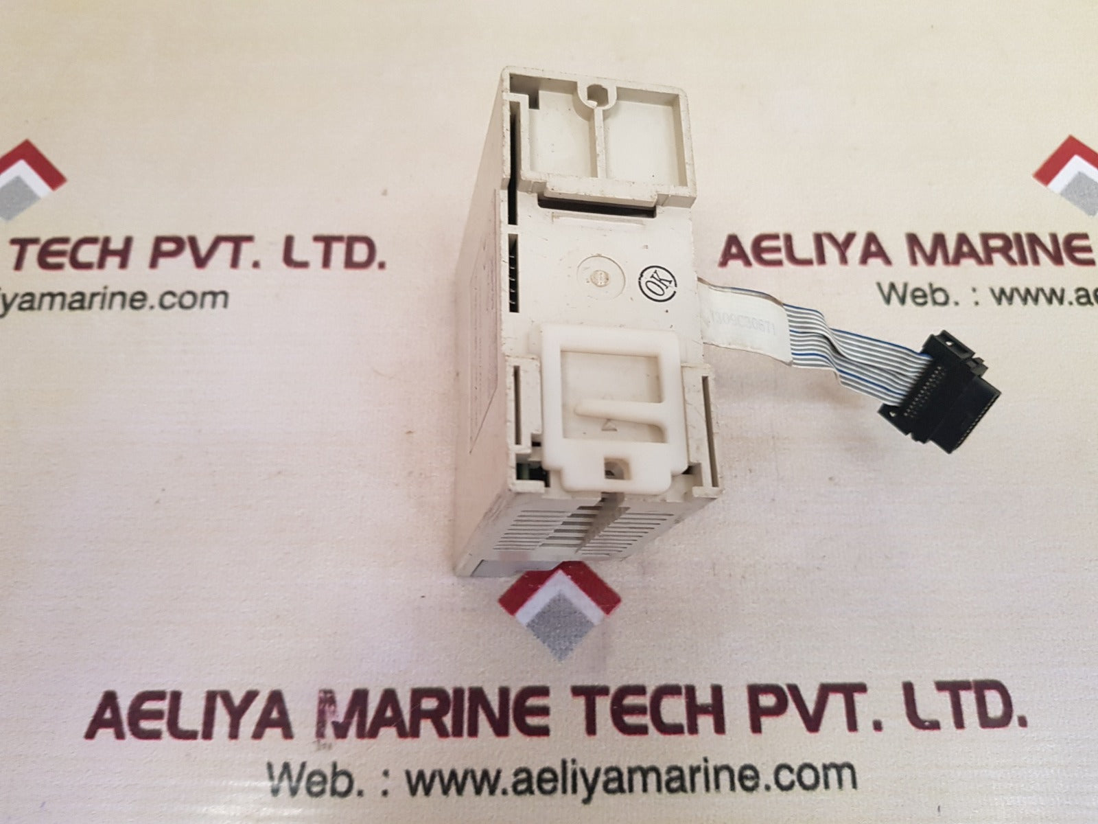 Mitsubishi Electric Fx2N-16Eyr-es/Ul Programmable Controller 30Vdc/240Vac