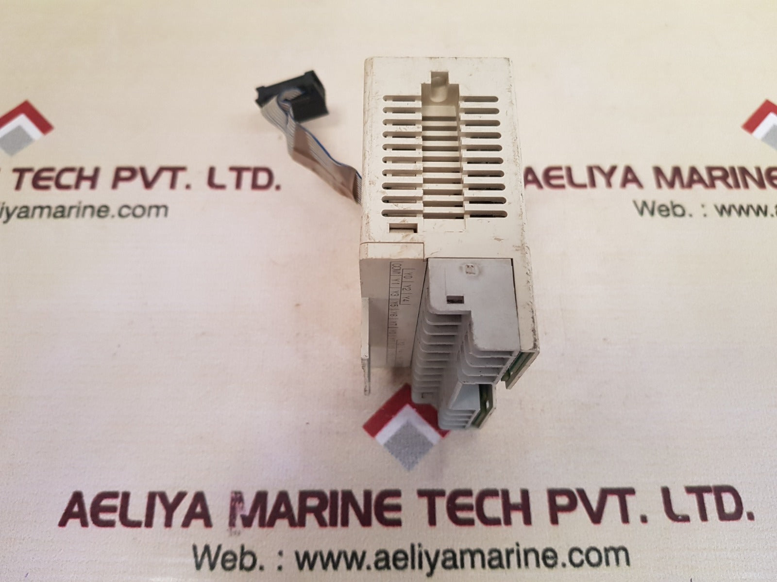 Mitsubishi Electric Fx2N-16Eyr-es/Ul Programmable Controller 30Vdc/240Vac