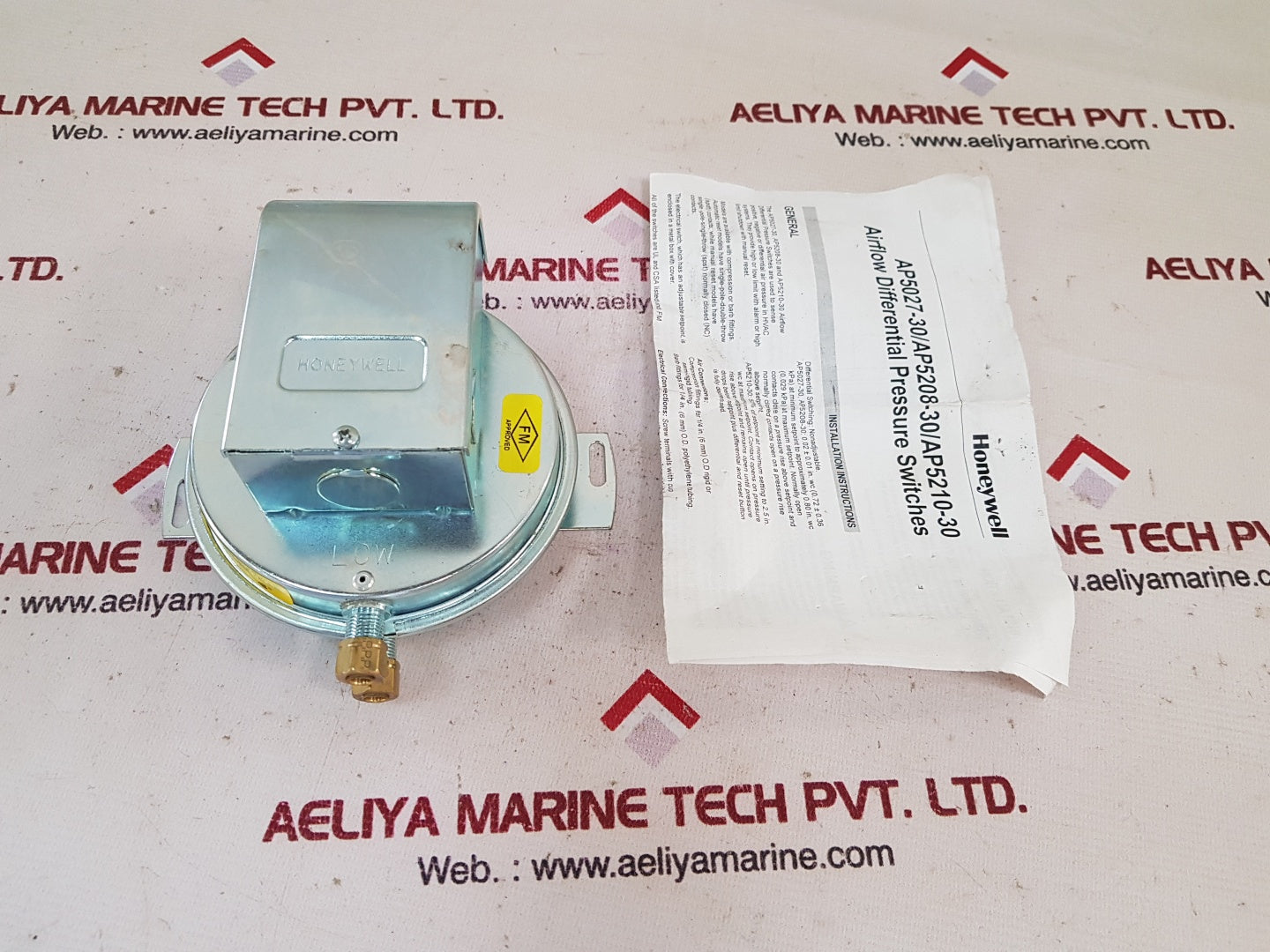 Honeywell Ap5027-30 Airflow Differential Pressure Switch 15 A
