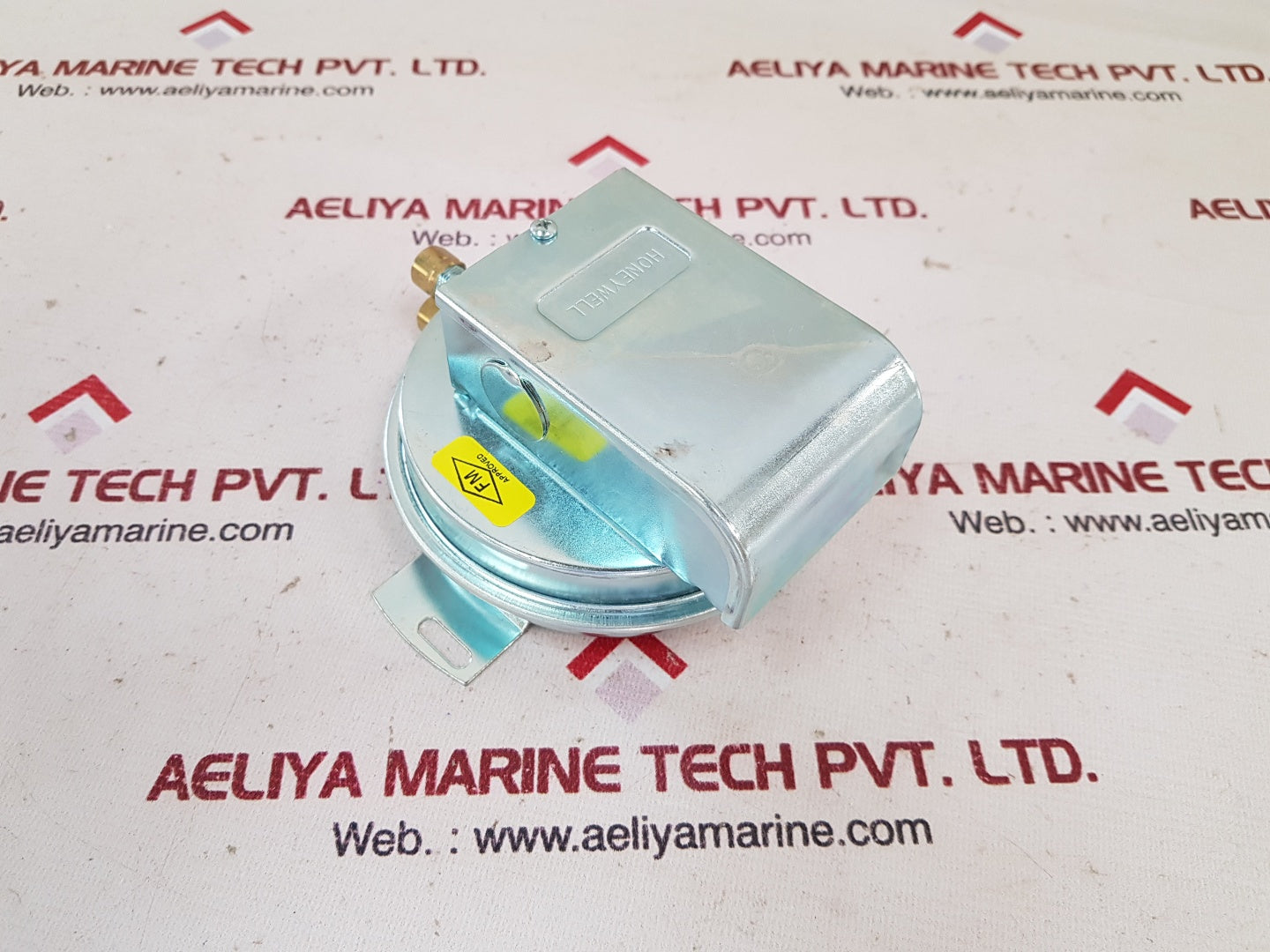Honeywell ap5027-30 airflow differential pressure switches