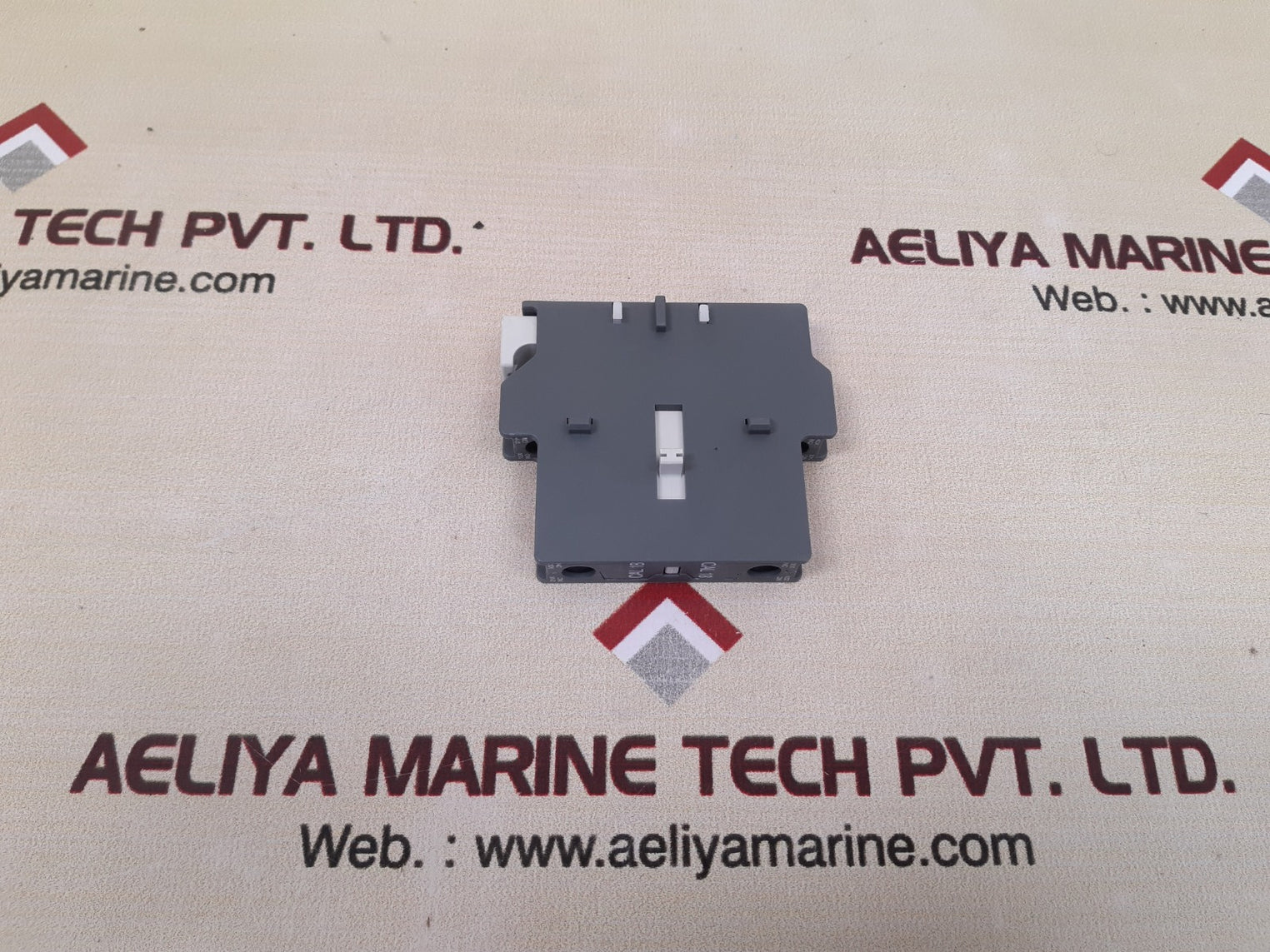 Abb cal18-11 auxiliary contact 1sfn010720r1011 New One