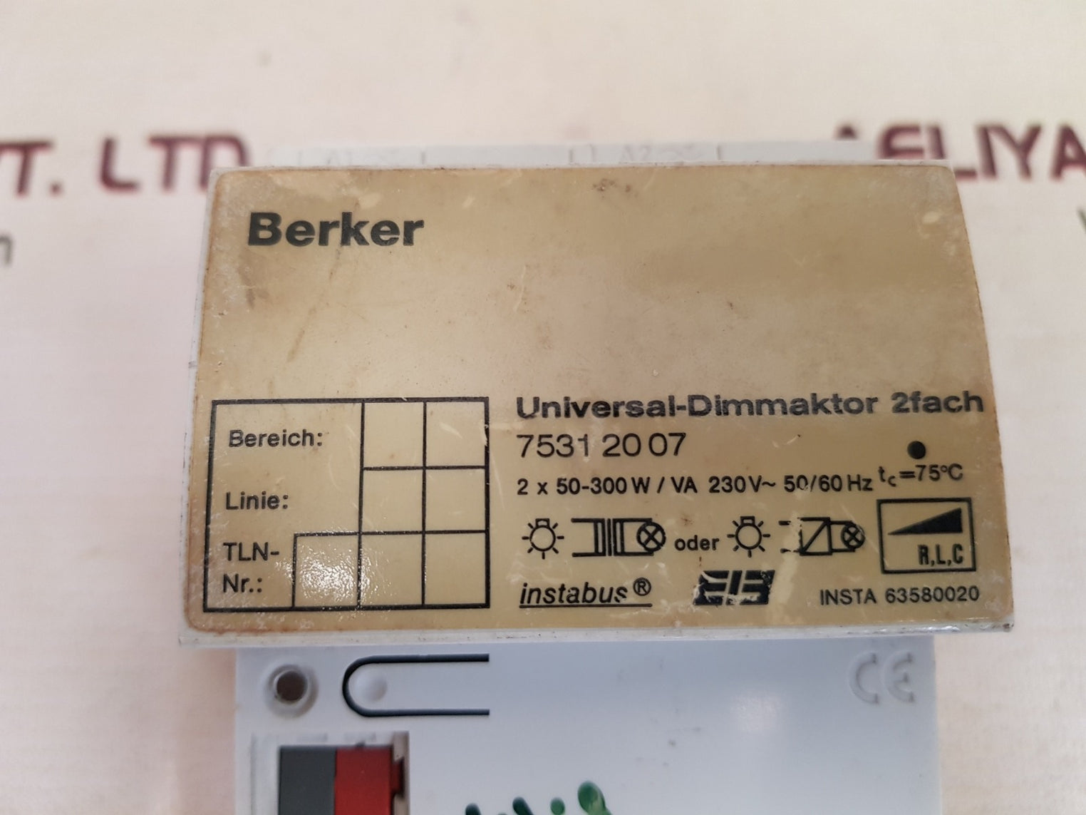 Berker 7531 20 07 Universal-dimmaktor 2Fach 230V~50/60Hz