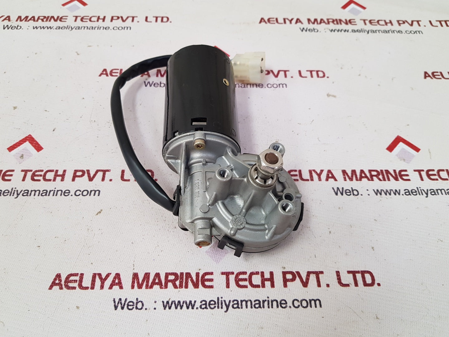 Bosch 0390242300 wiper motor