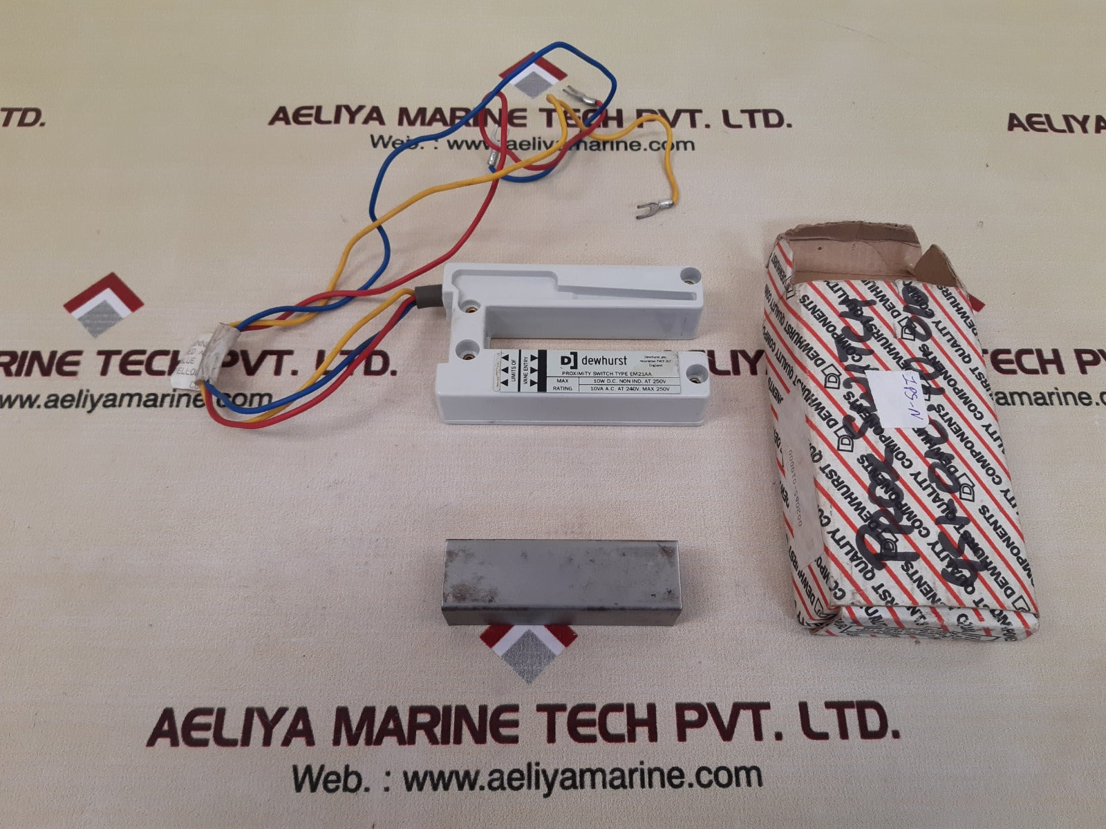 Dewhurst em21aa proximity switch