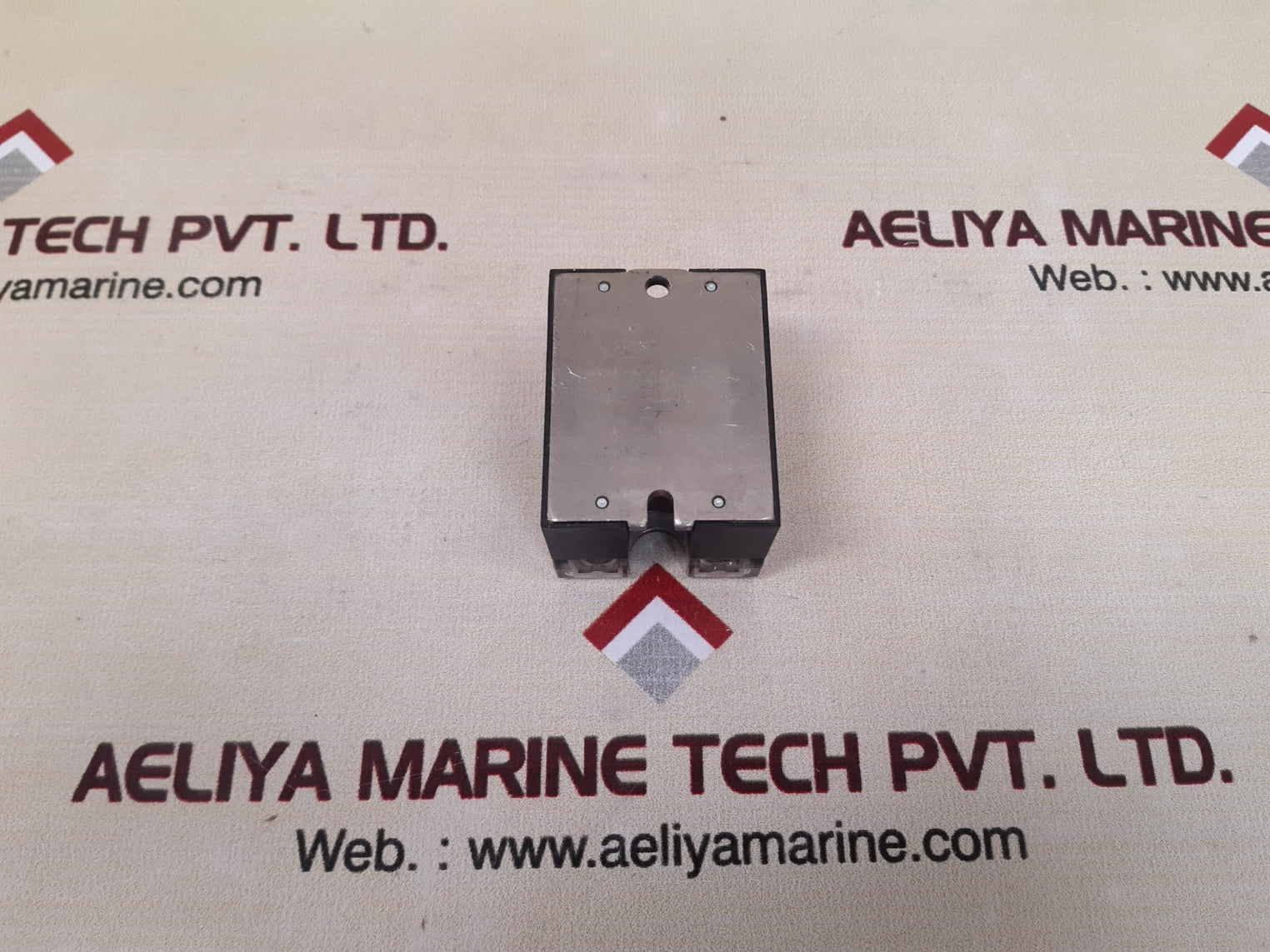 Crydom Xbpw6025C Solid-state Relay 24-660V 25A