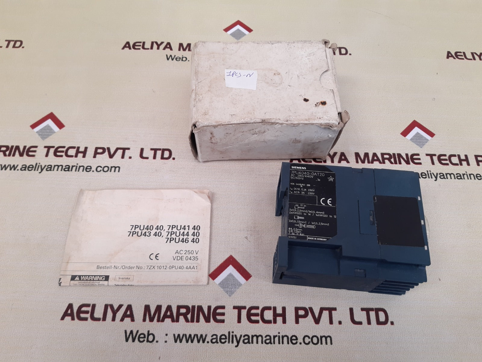 Siemens 7pu4040-0at20 on delay timer