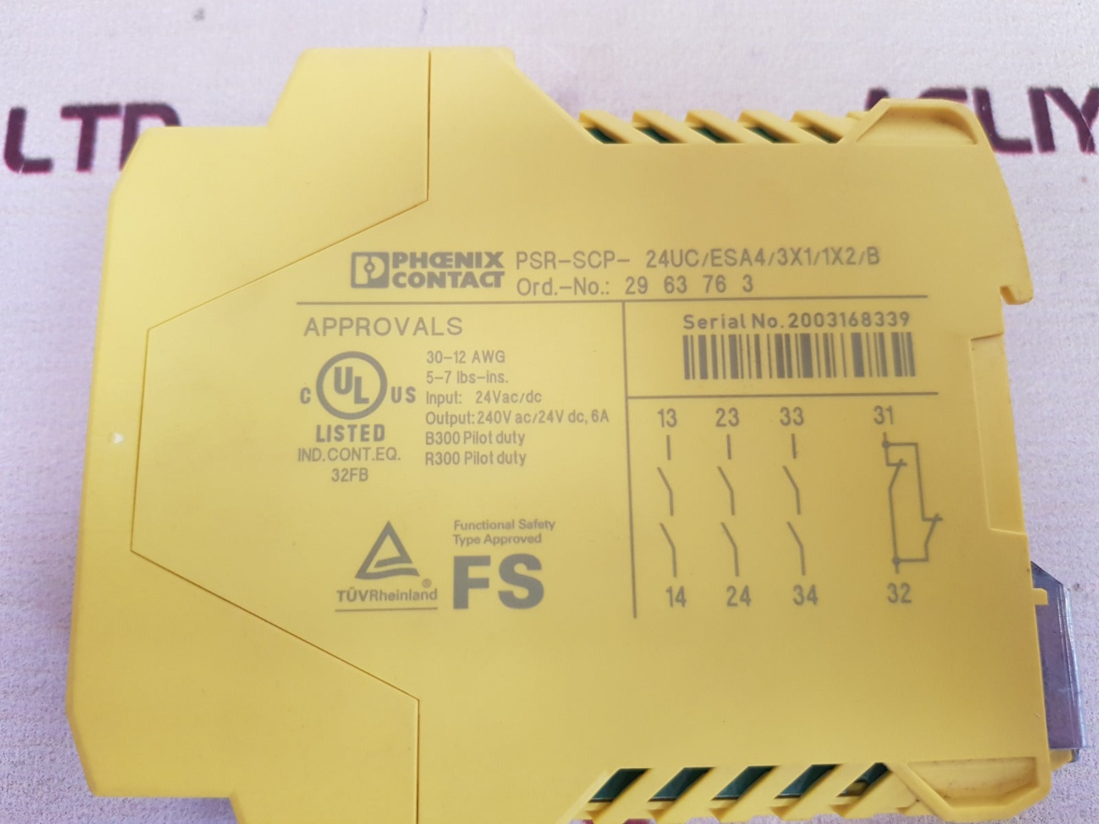 Phoenix contact psr-scp- 24uc/esa4/3x1/1x2/b safety relay