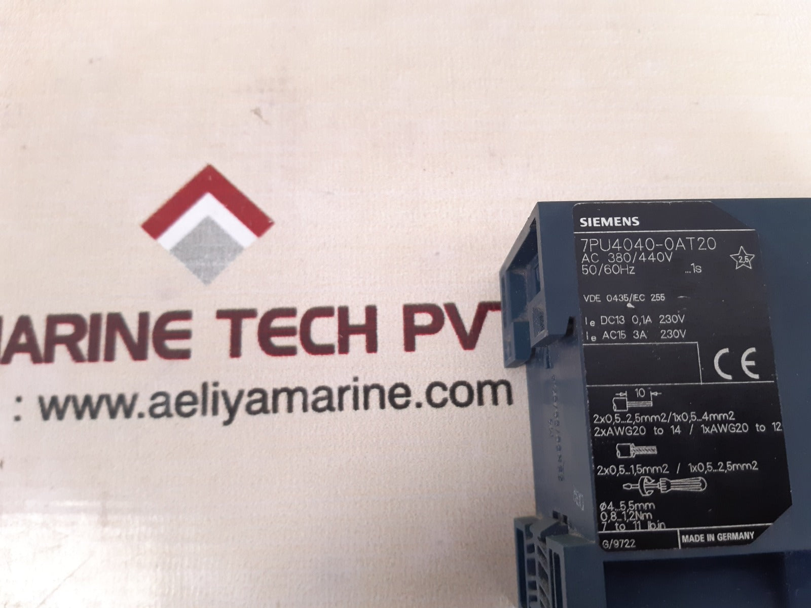 Siemens 7pu4040-0at20 on delay timer
