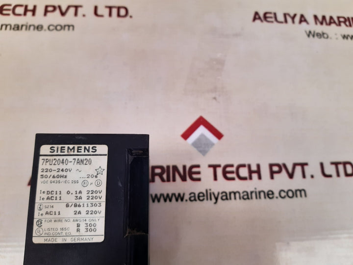 Siemens 7Pu2040-7An20 Time Delay Relay 220-240V