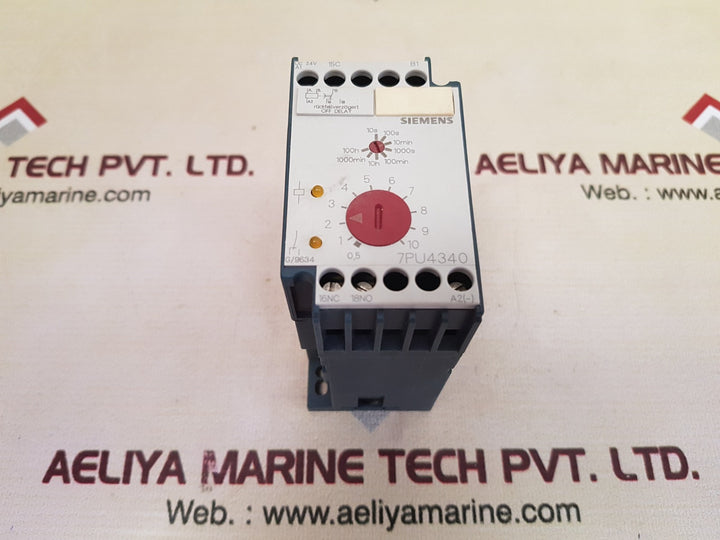 Siemens 7Pu4340-2Ab30 Timing Relay 50/60Hz...100H