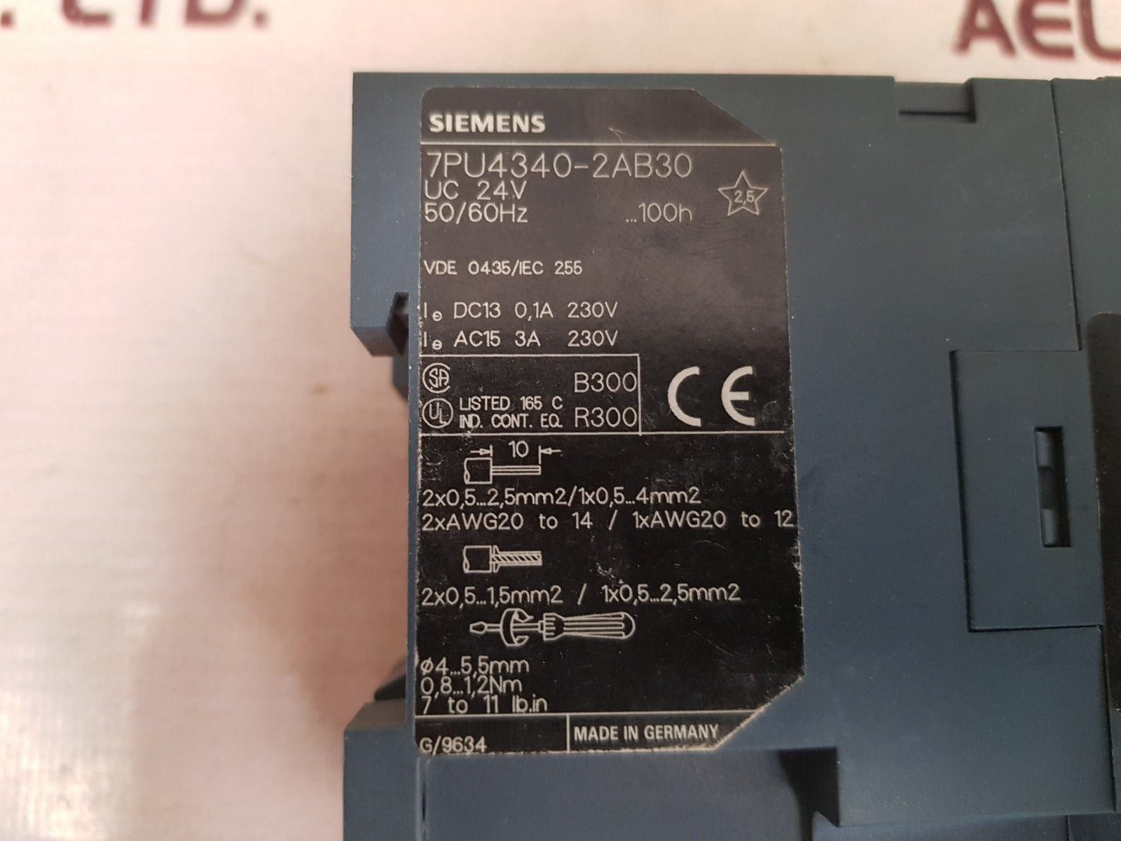 Siemens 7Pu4340-2Ab30 Timing Relay 50/60Hz...100H