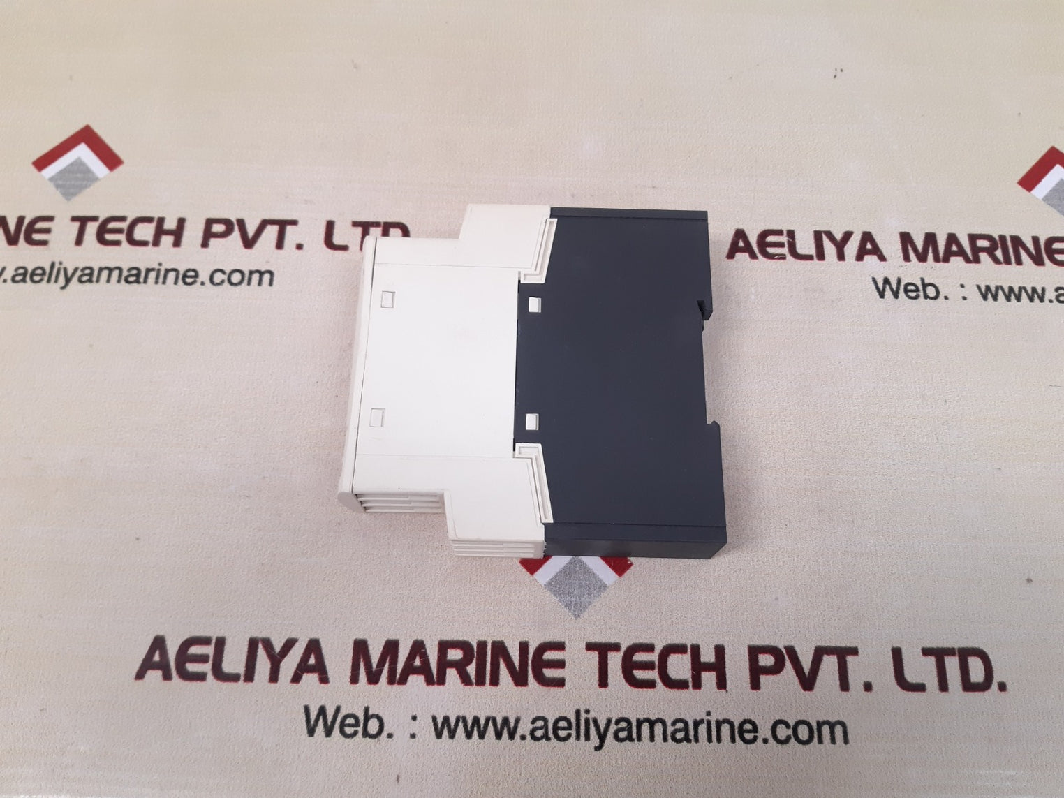 Schneider Electric Lt3Sm00M Thermistor Protection Relay 115/230V 50/60Hz