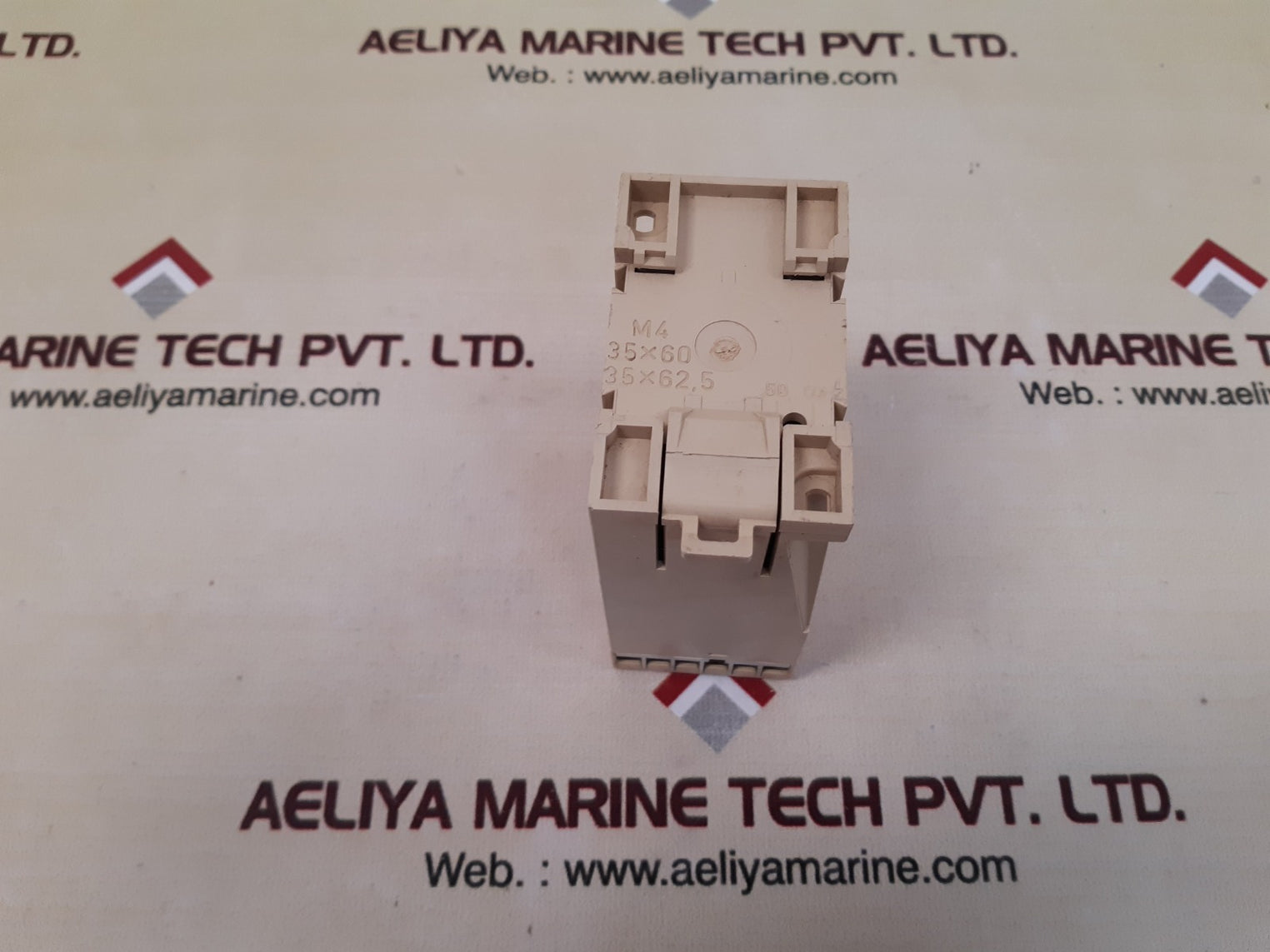 Allen-bradley 700-fsr36ca2 ser a timing relay