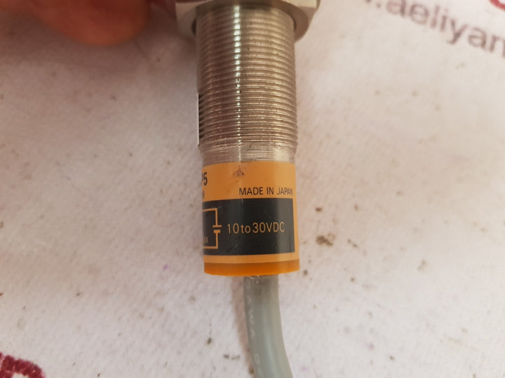 Omron tl-xp5 proximity switch