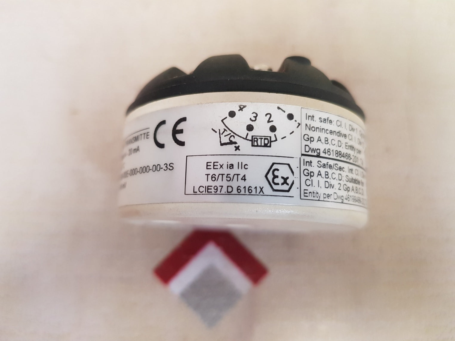 Honeywell Stt25M-0-000-00E-000-000-00-3S Temperature Transmitter 11-35Vdc