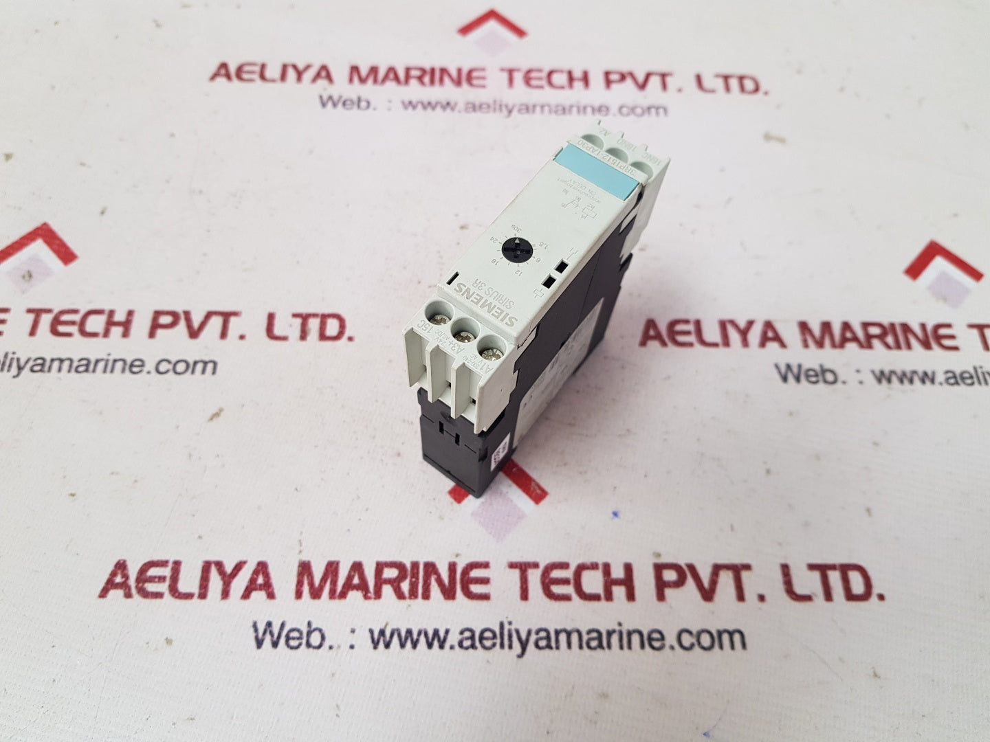 Siemens 3rp1512-1ap30 time relay on delay 1.5s-30s