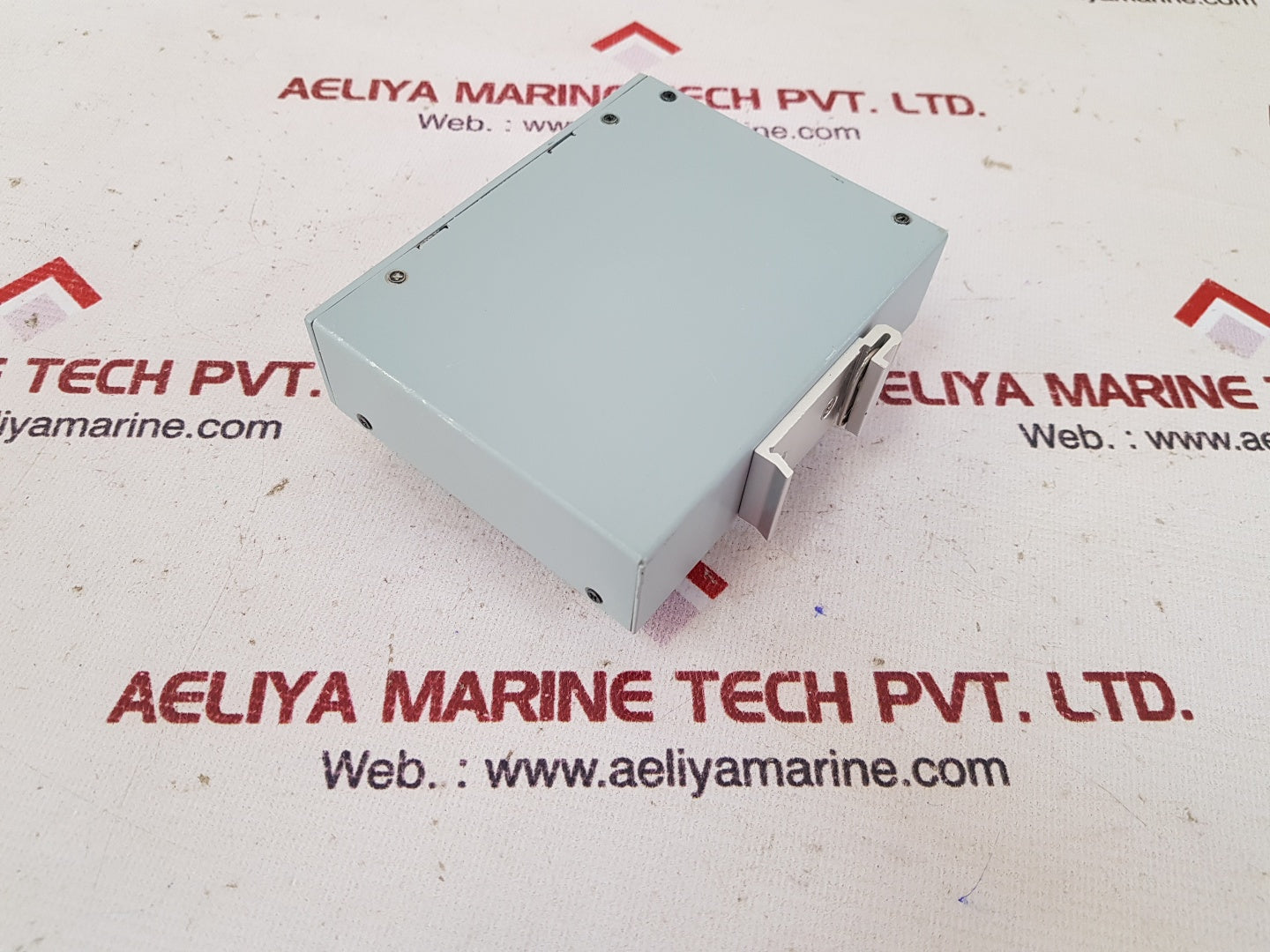 Allen-bradley 1783-us5t stratix 2000 unmanaged ethernet switch ser.a 