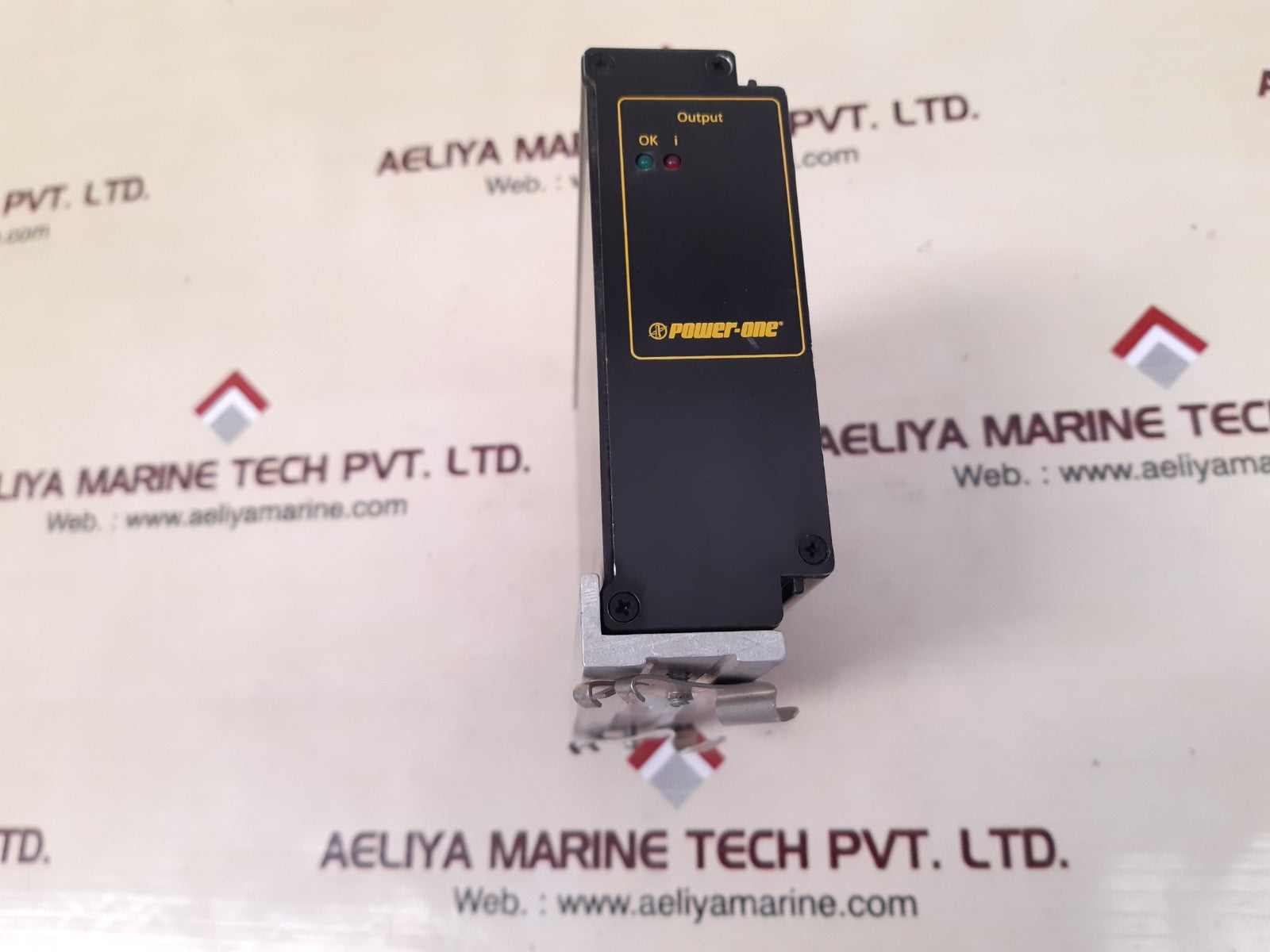 Power-one 24H1901-2R Dc-dc Converter