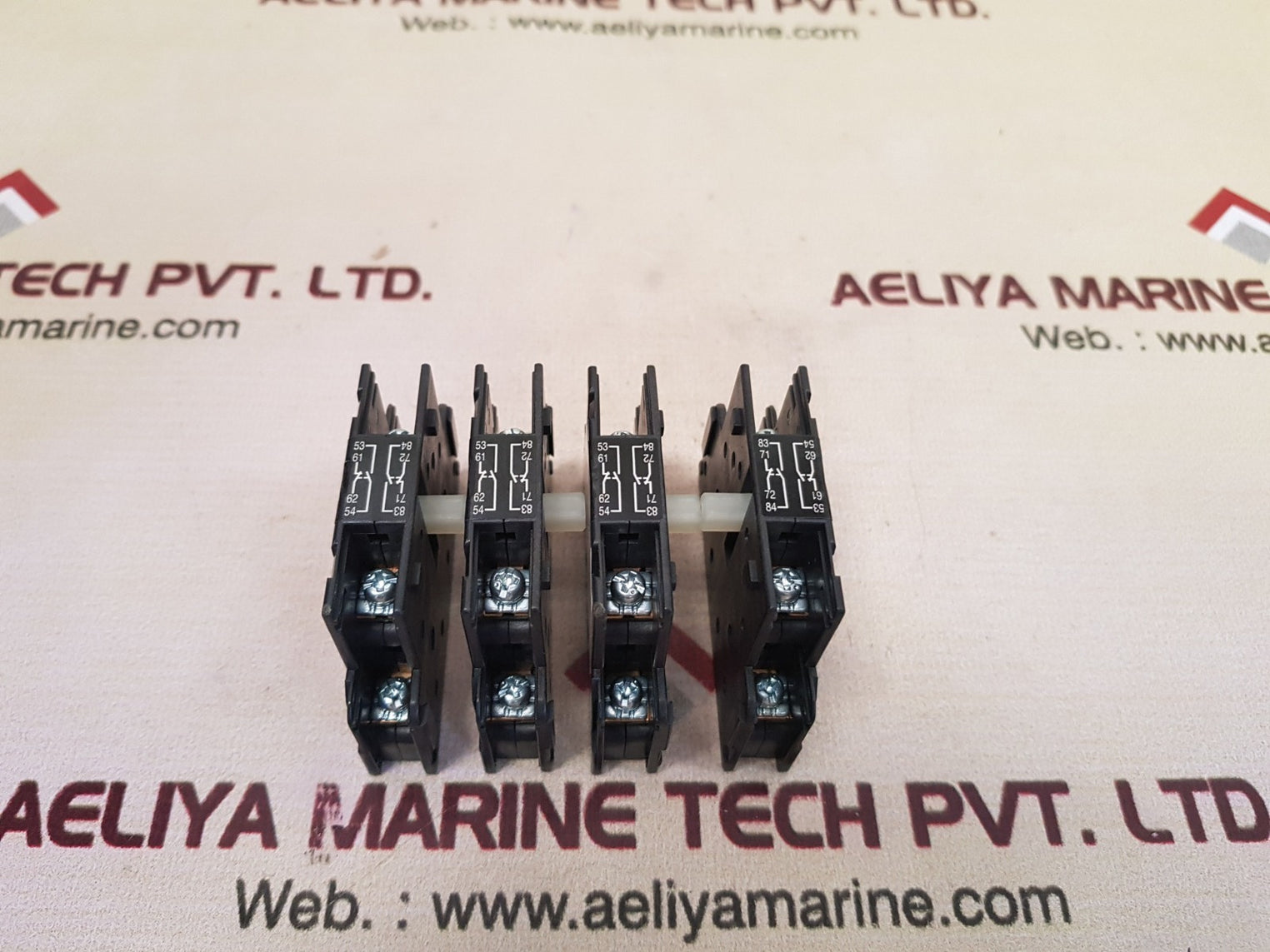 Set Of 4X Fuji Electric Sz-as2 Auxiliary Contact