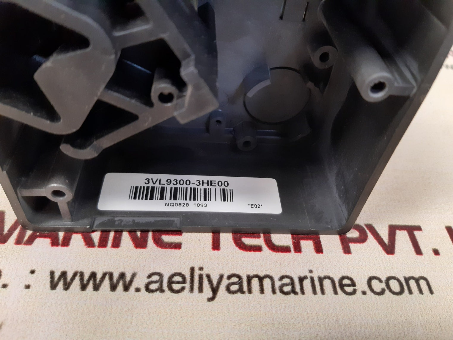 Siemens 3Vl9300-3He00 Rotary Drive With 3Vl9300-4Pa30 Socket