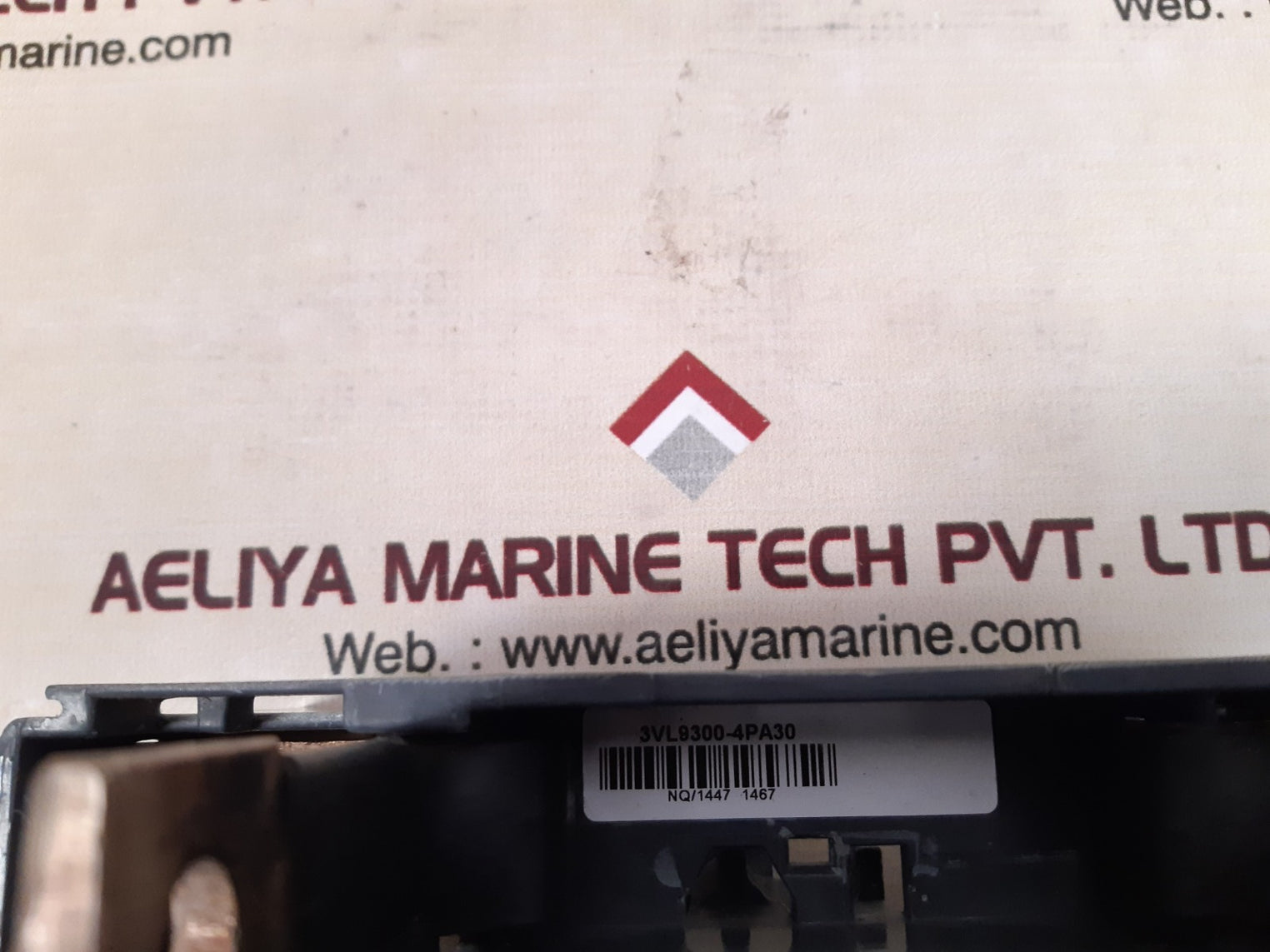 Siemens 3Vl9300-3He00 Rotary Drive With 3Vl9300-4Pa30 Socket