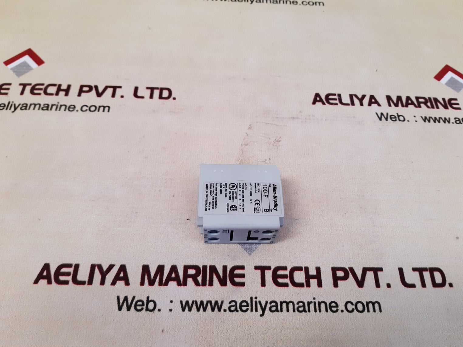 Allen-bradley 100-fa11 ser.b auxiliary contact