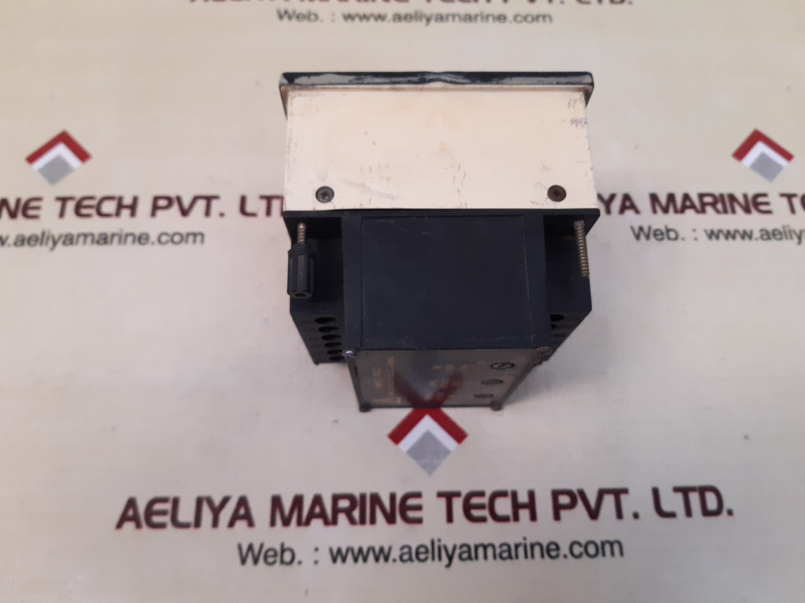 Crompton 244-14gg-szbx-fq-sm synchro check relay
