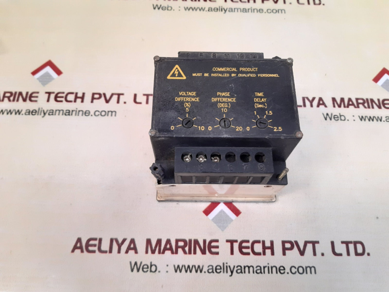 Crompton 244-14gg-szbx-fq-sm synchro check relay