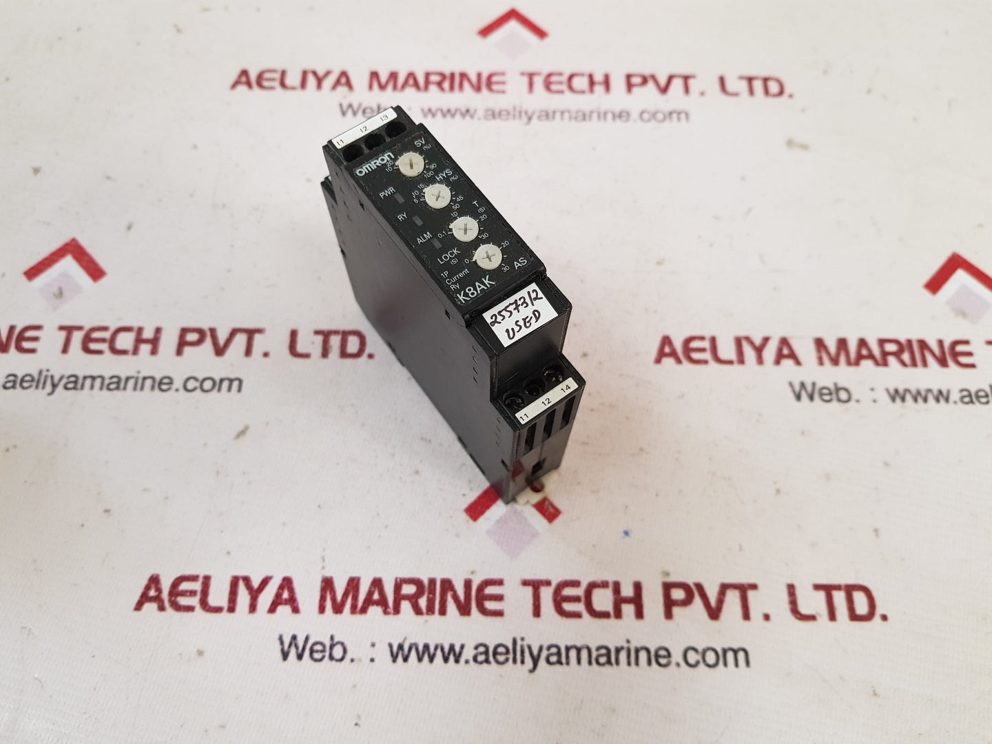Omron k8ak-as2 24vac/dc temperature measuring & monitoring relays