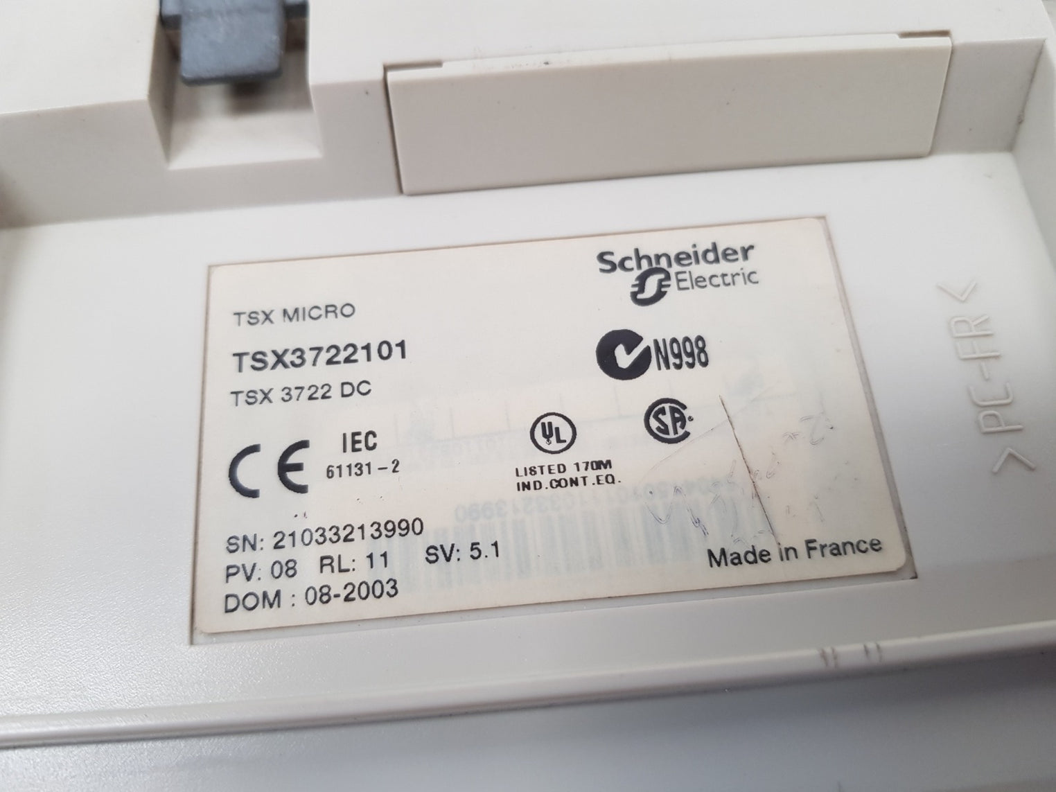 Schneider tsx3722101 modicon tsx micro modular base controller