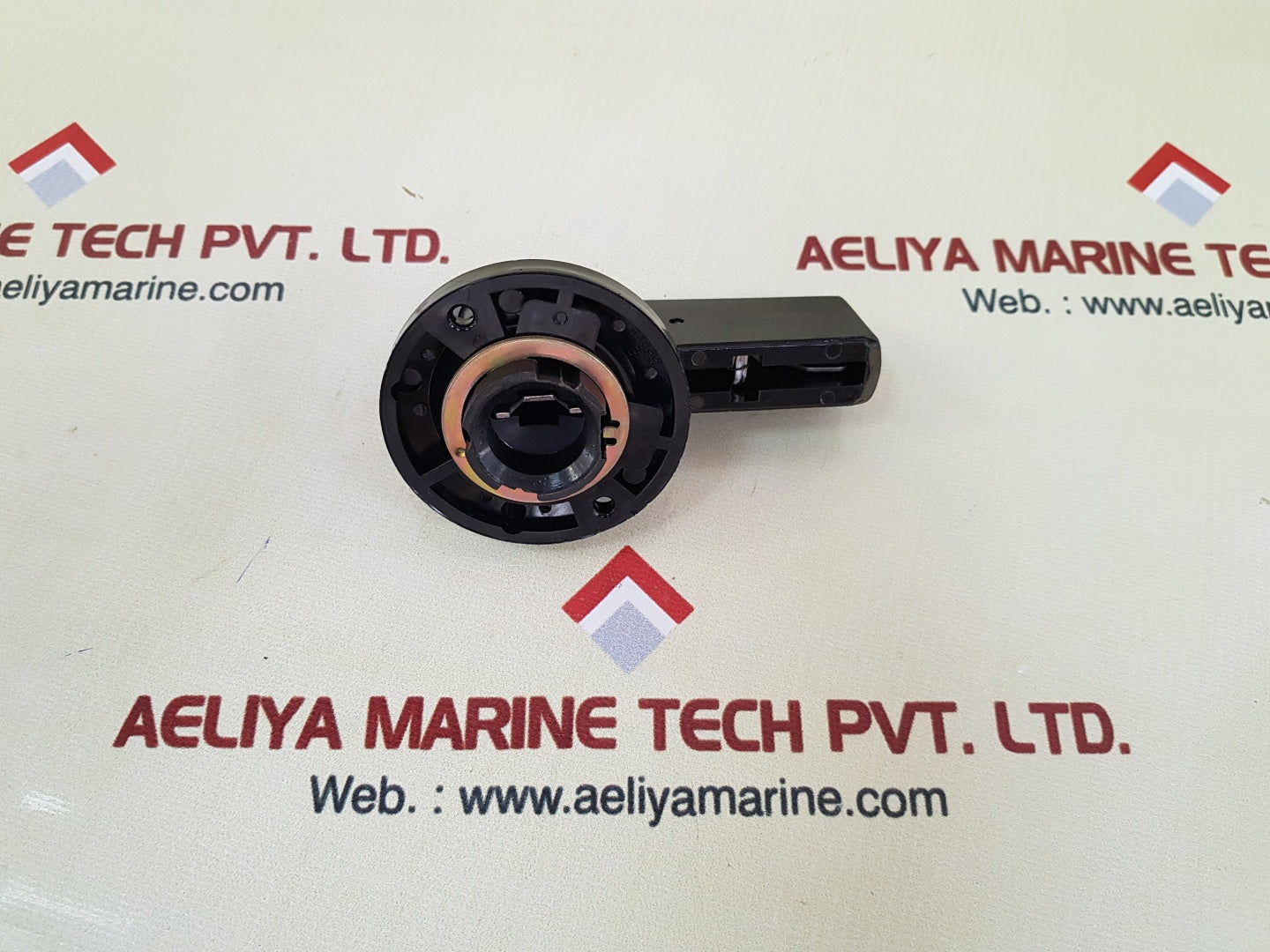 Abb stromberg yasdb handle for disconnect switch on/off