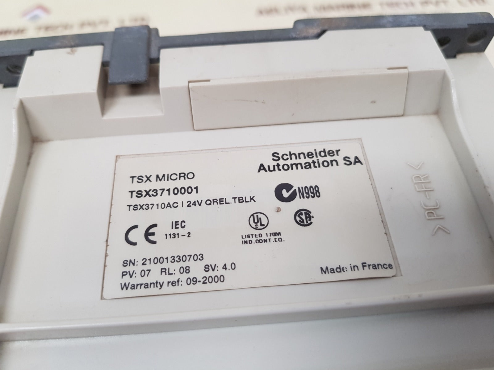 Schneider Automation Tsx3710001+Tsxdmz 28Dr Tsx Micro Modular Base Controller