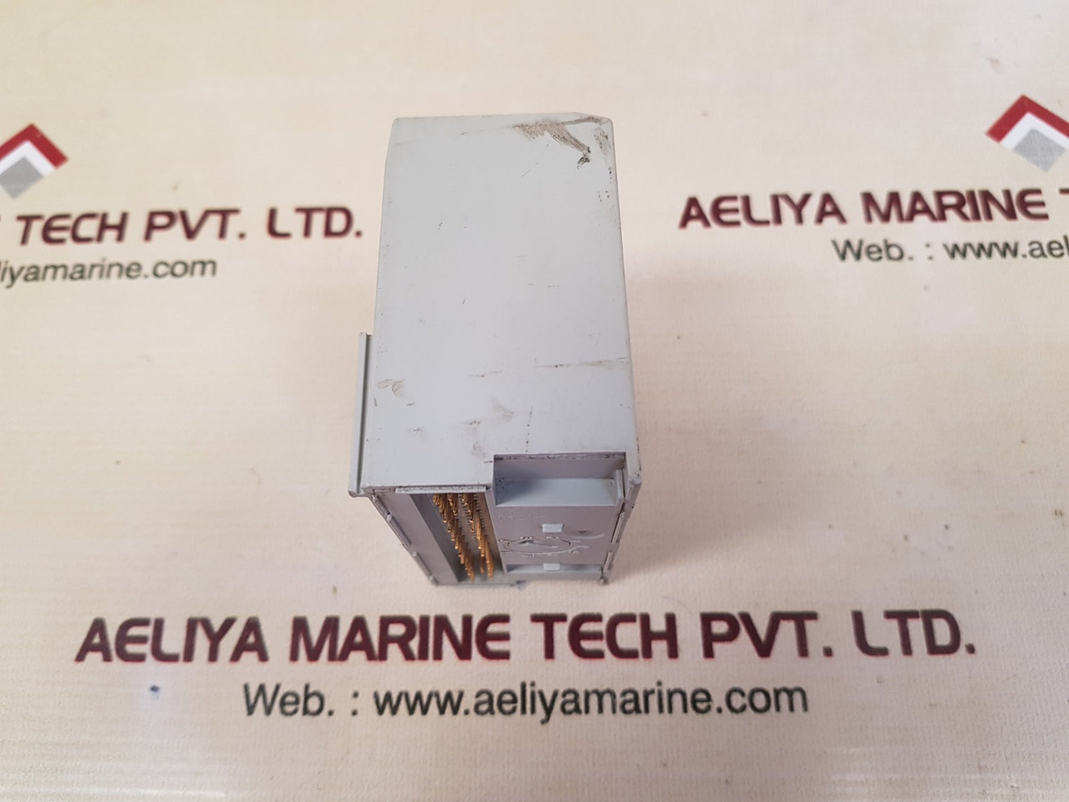 Mitsubishi Diasys Netmation Fxdom01 Digital Output Module Dc220V/ Ac240V 0.5A