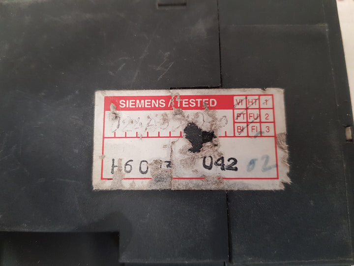 Siemens 7Pu1540-1Bg31-0Z Off Delay Electronic Timer 0.6-6 Sec