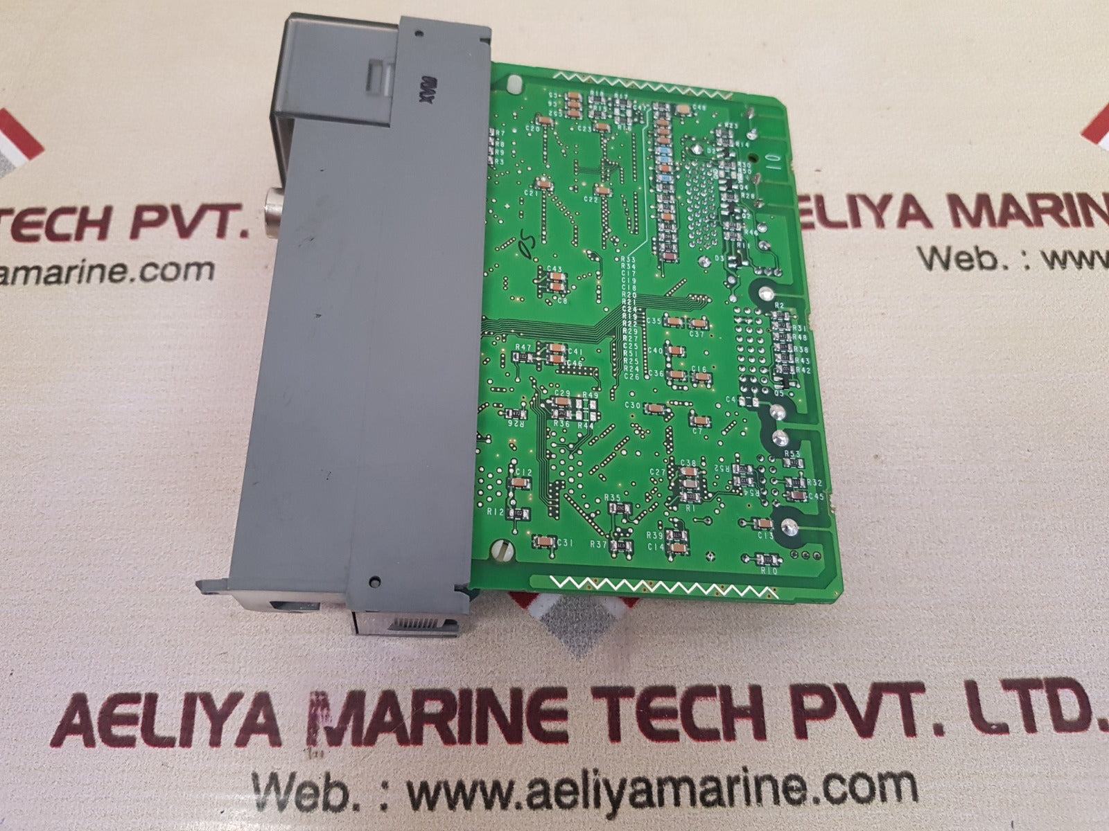 Allen-bradley 1747-l531 ser.e rev.8 slc 500 processor unit