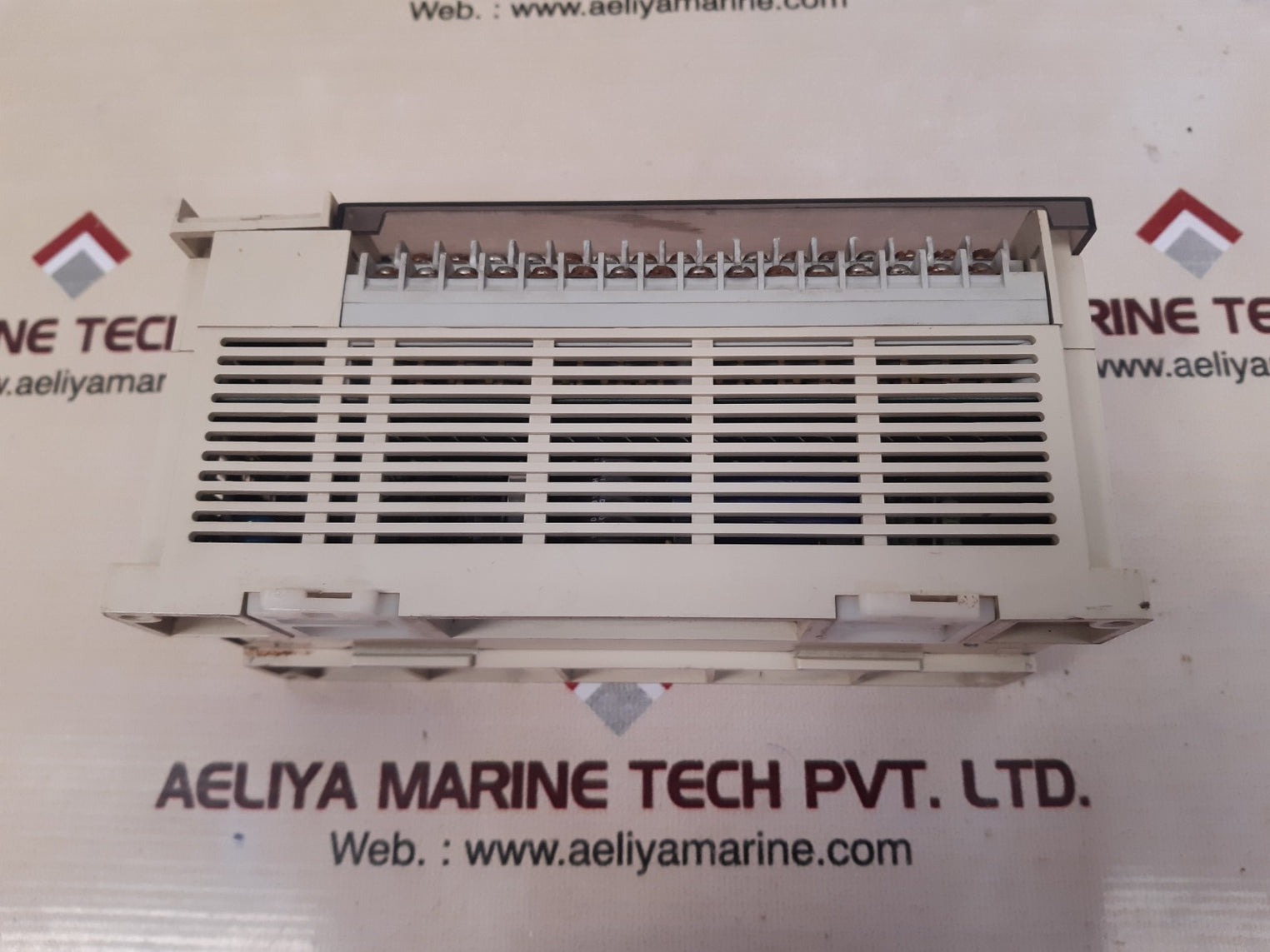 Mitsubishi Melsec Fx2N-48Mr-es/Ul Programmable Controller 100-240Vac 50/60Hz