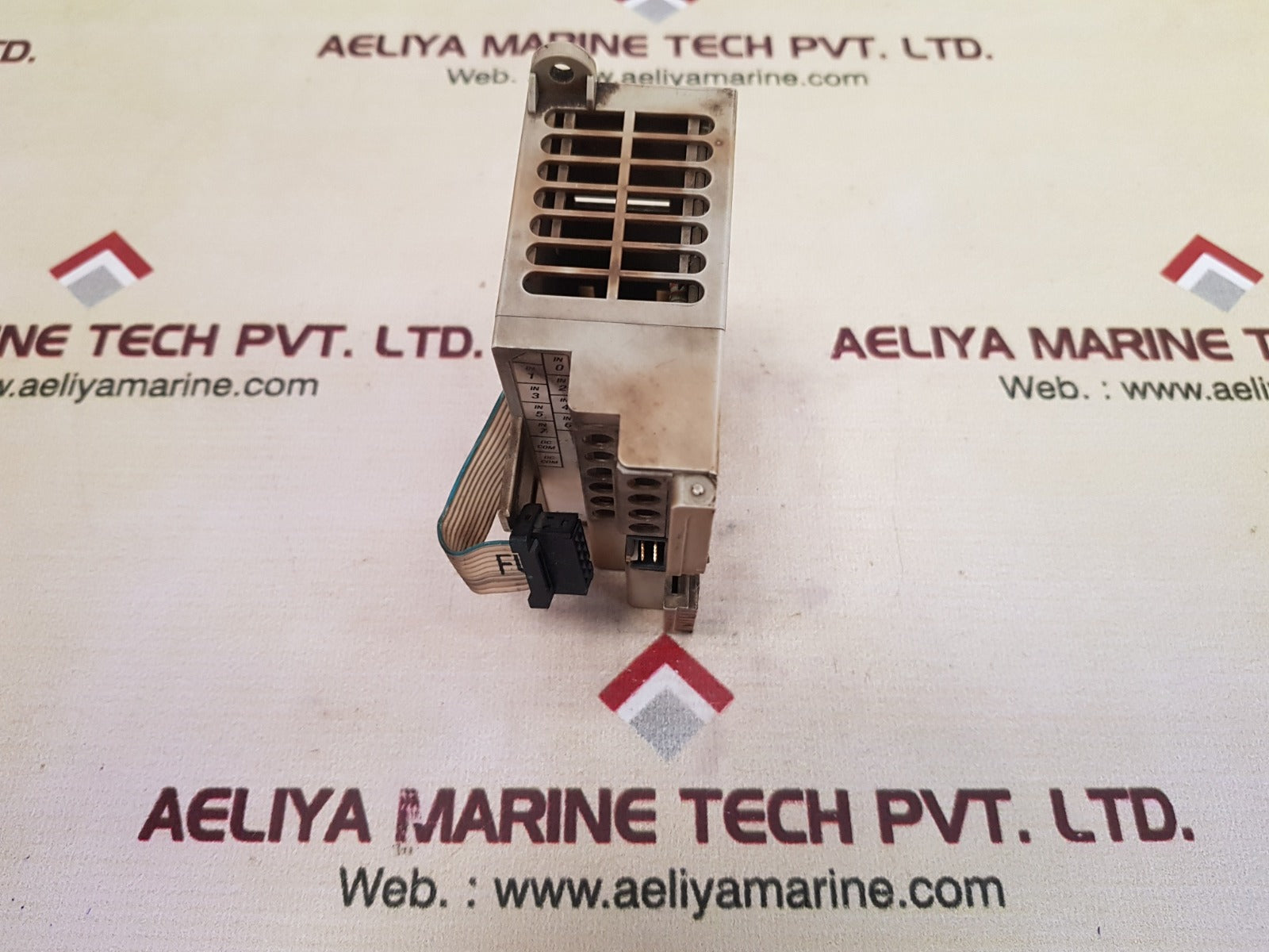 Allen-bradley 1762-iq8 Ser A Rev A Micro Logix Sink/Source Input Module