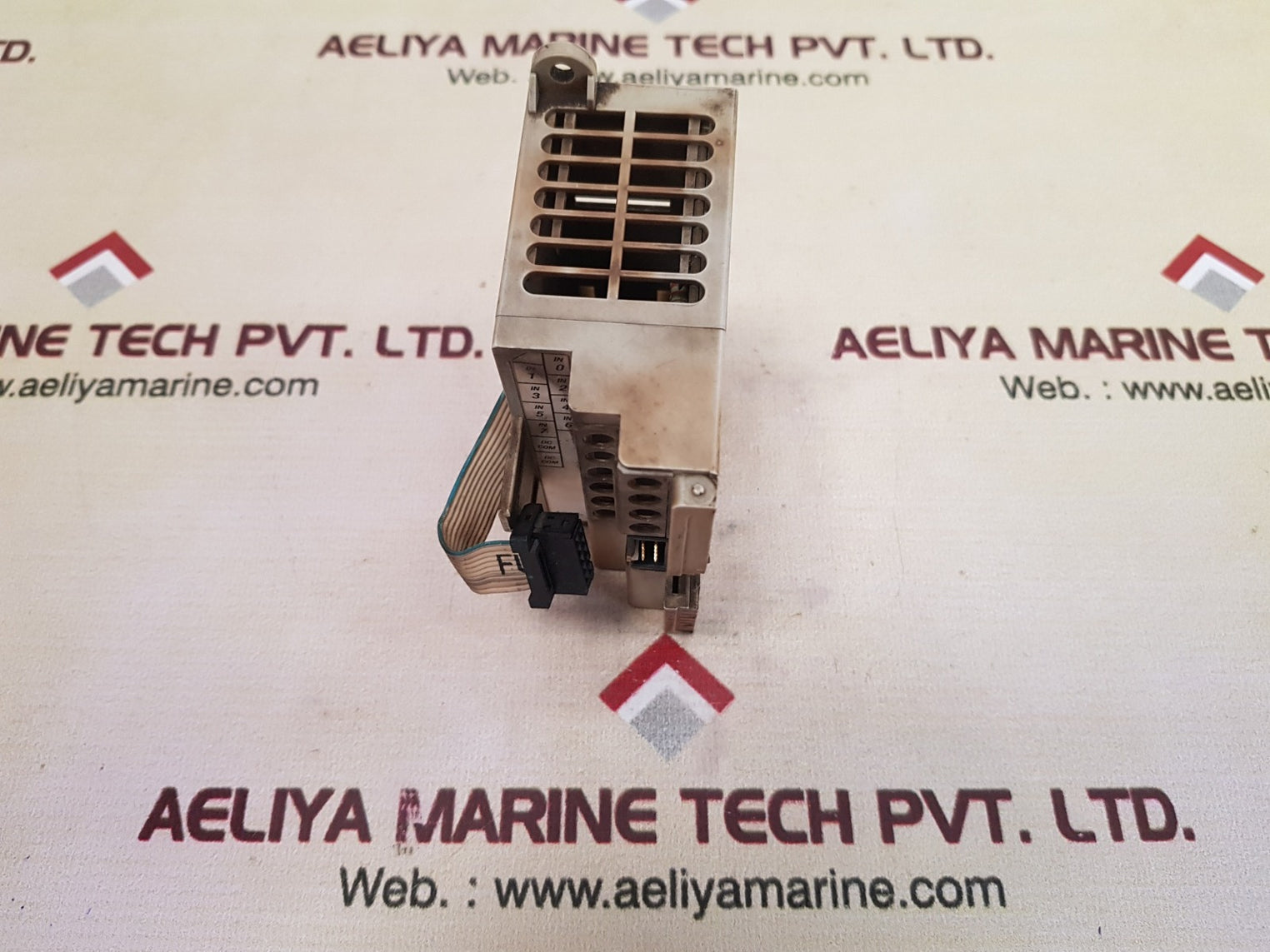 Allen-bradley 1762-iq8 Ser A Rev A Micro Logix Sink/Source Input Module