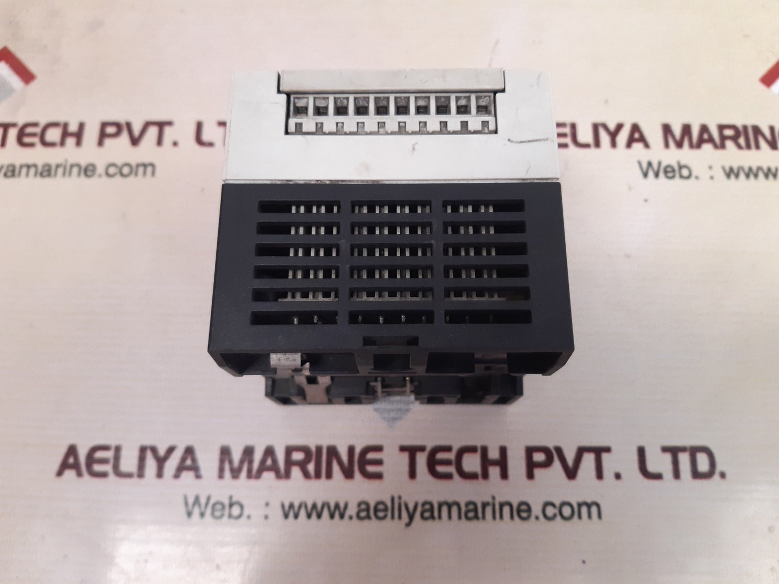 Moeller Le4-116-dd1 Digital Input & Output Module 24Vdc