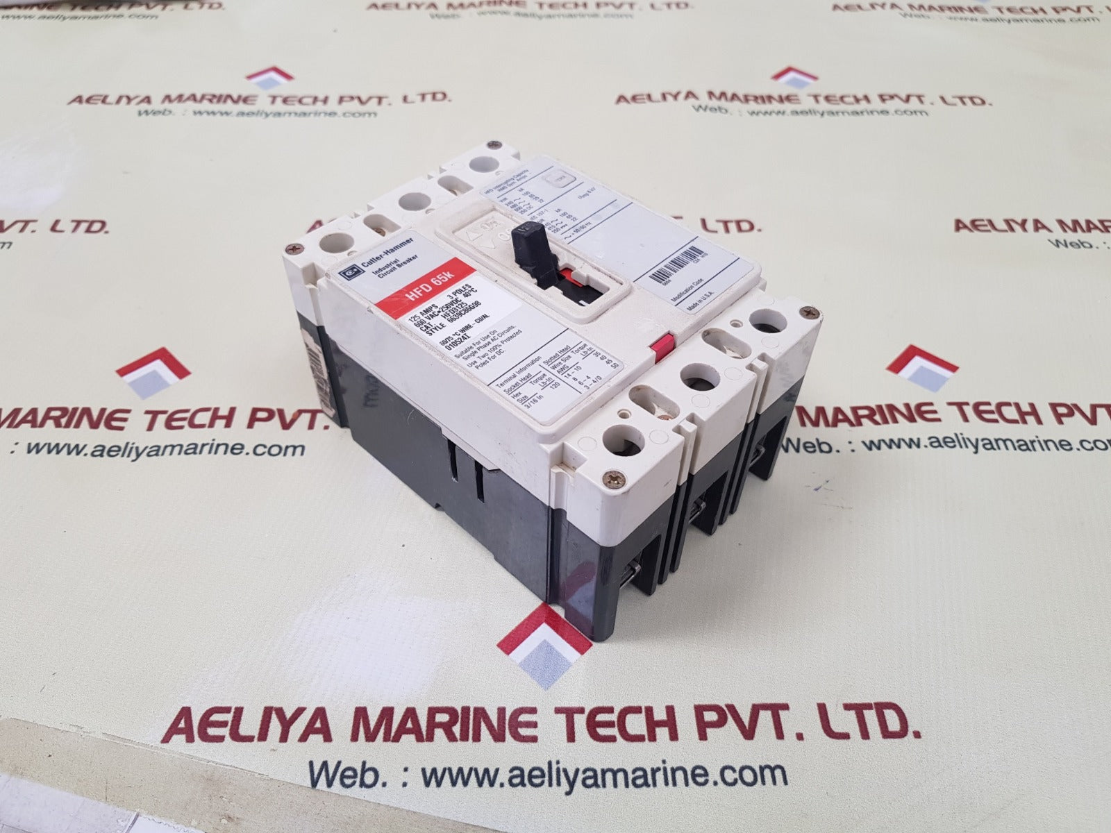 Cutler-hammer hfd3125 industrial circuit breaker 600 vac 3 poles